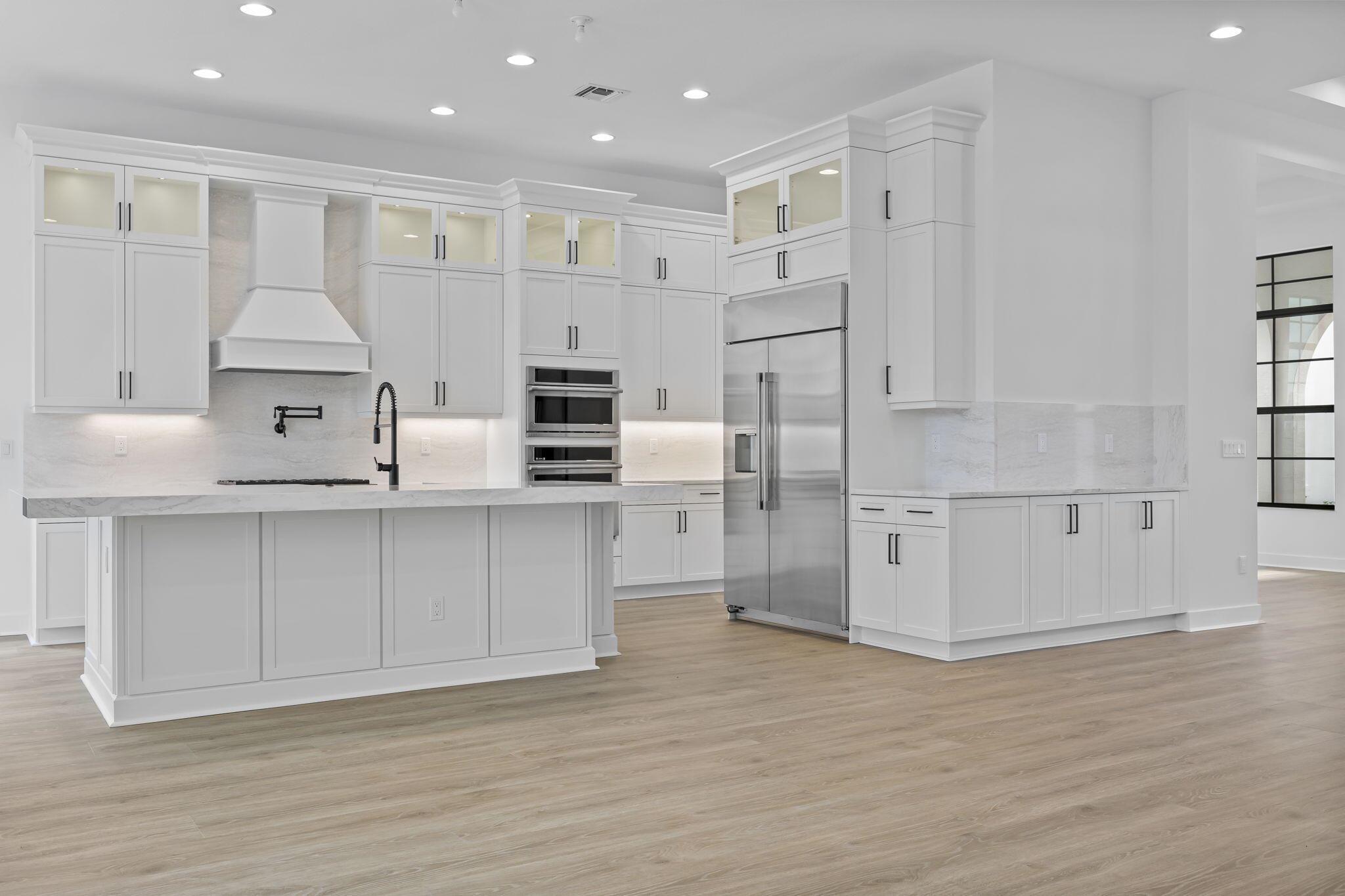 ALTON NEIGHBORHOOD - Residential