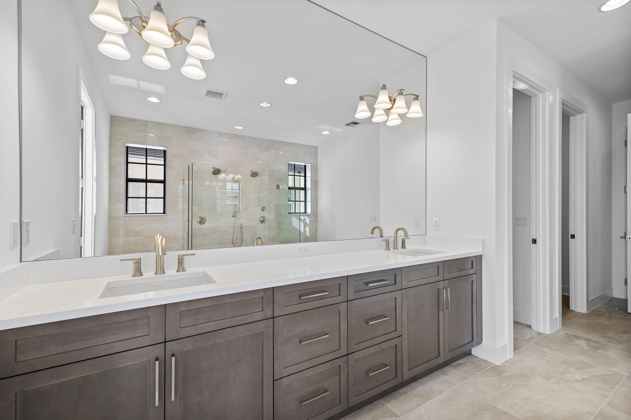 ALTON NEIGHBORHOOD - Residential