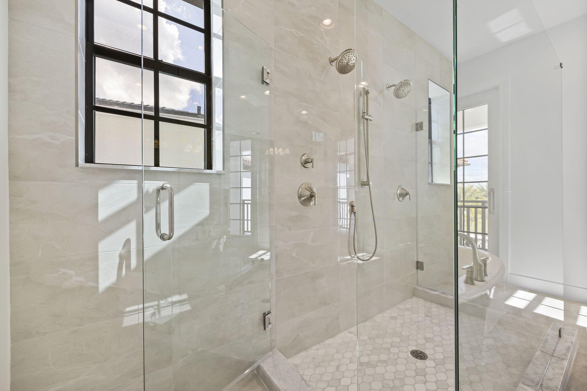 ALTON NEIGHBORHOOD - Residential