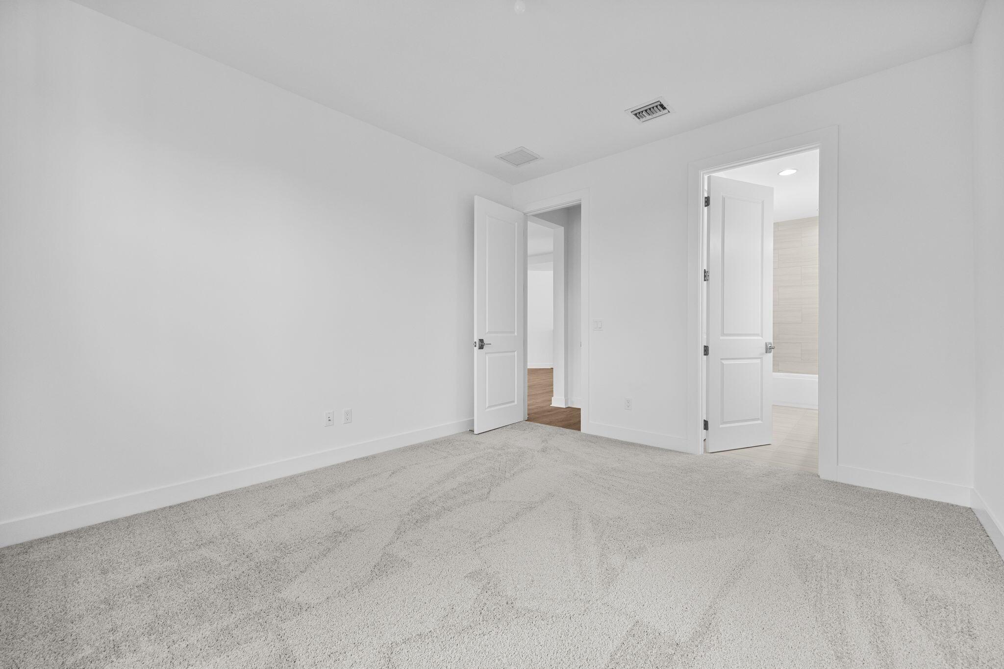 ALTON NEIGHBORHOOD - Residential