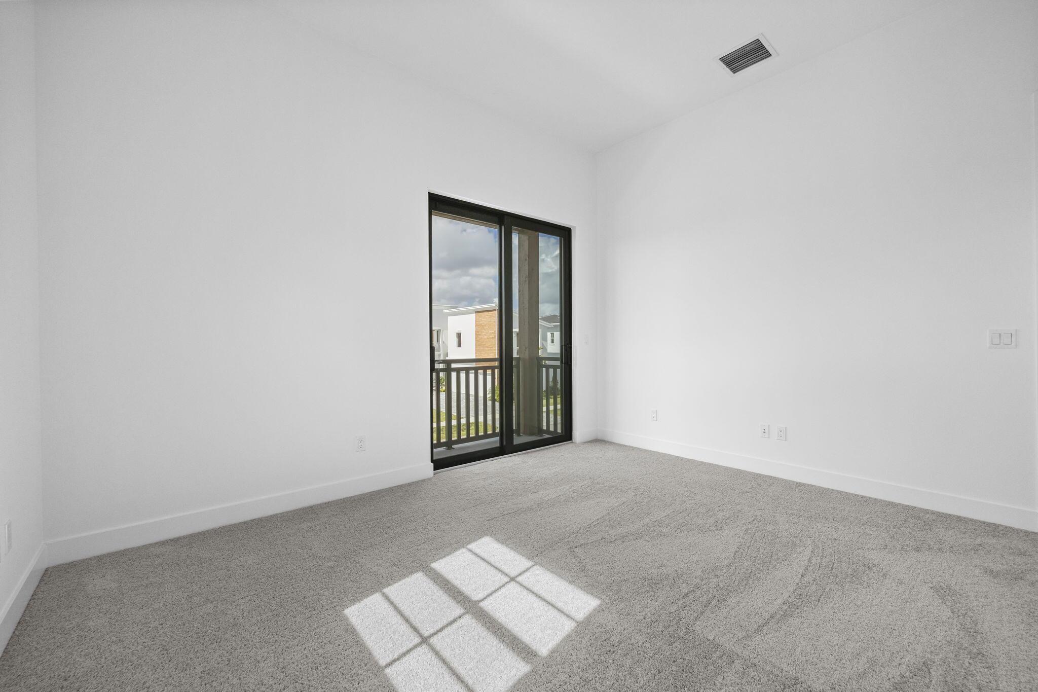 ALTON NEIGHBORHOOD - Residential