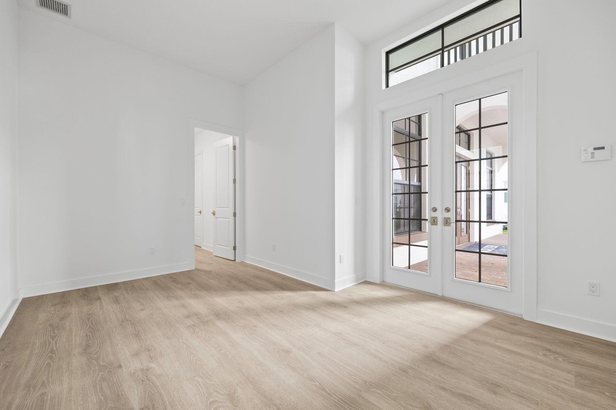 ALTON NEIGHBORHOOD - Residential