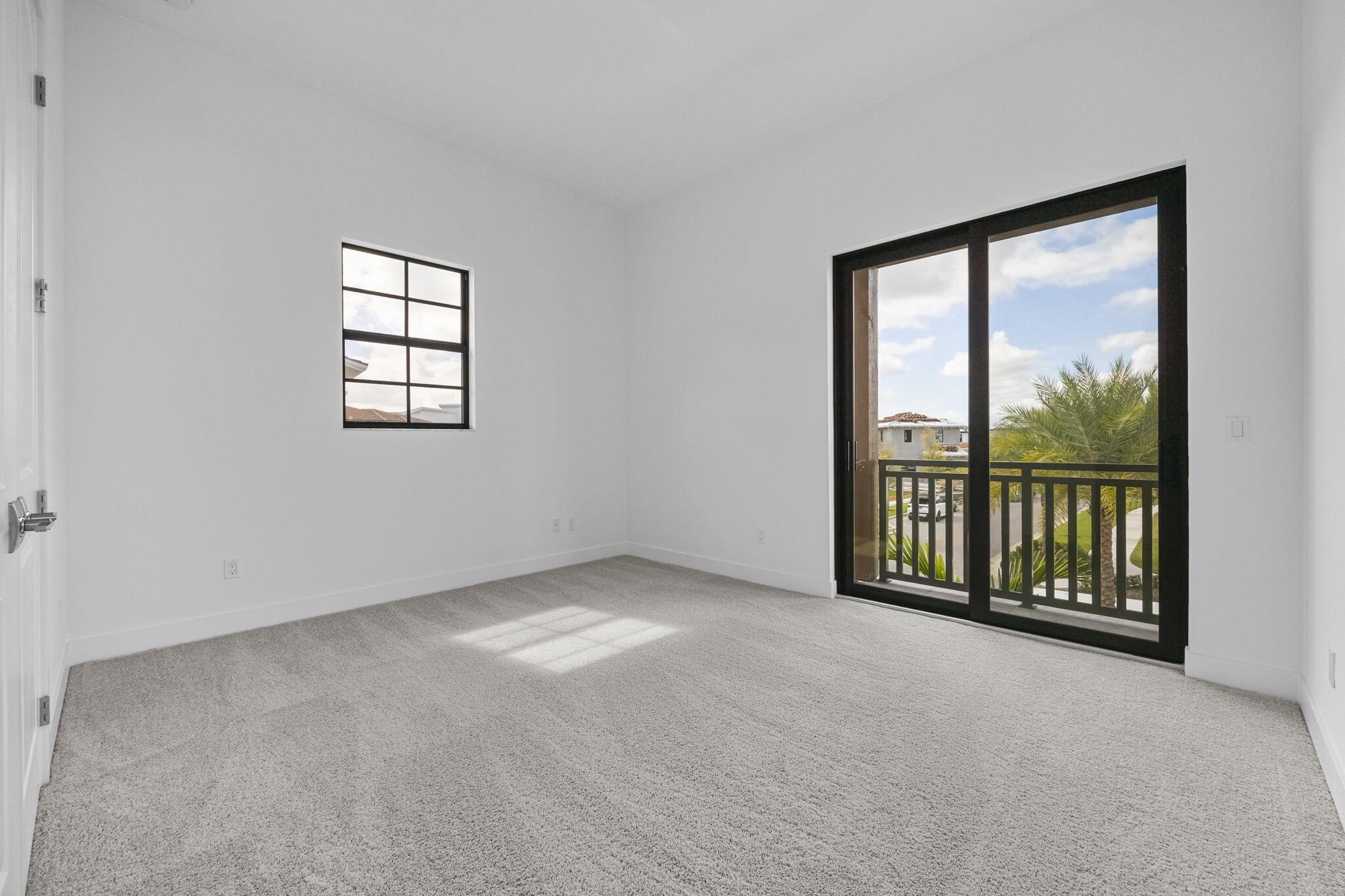 ALTON NEIGHBORHOOD - Residential