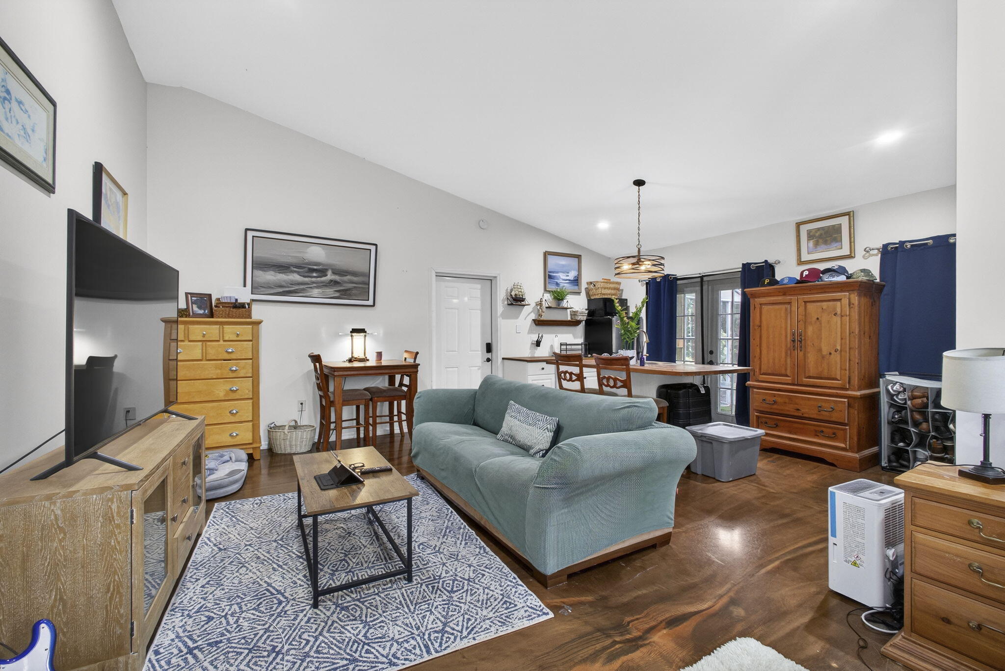 PALM BEACH RANCHETTES - Residential Lease