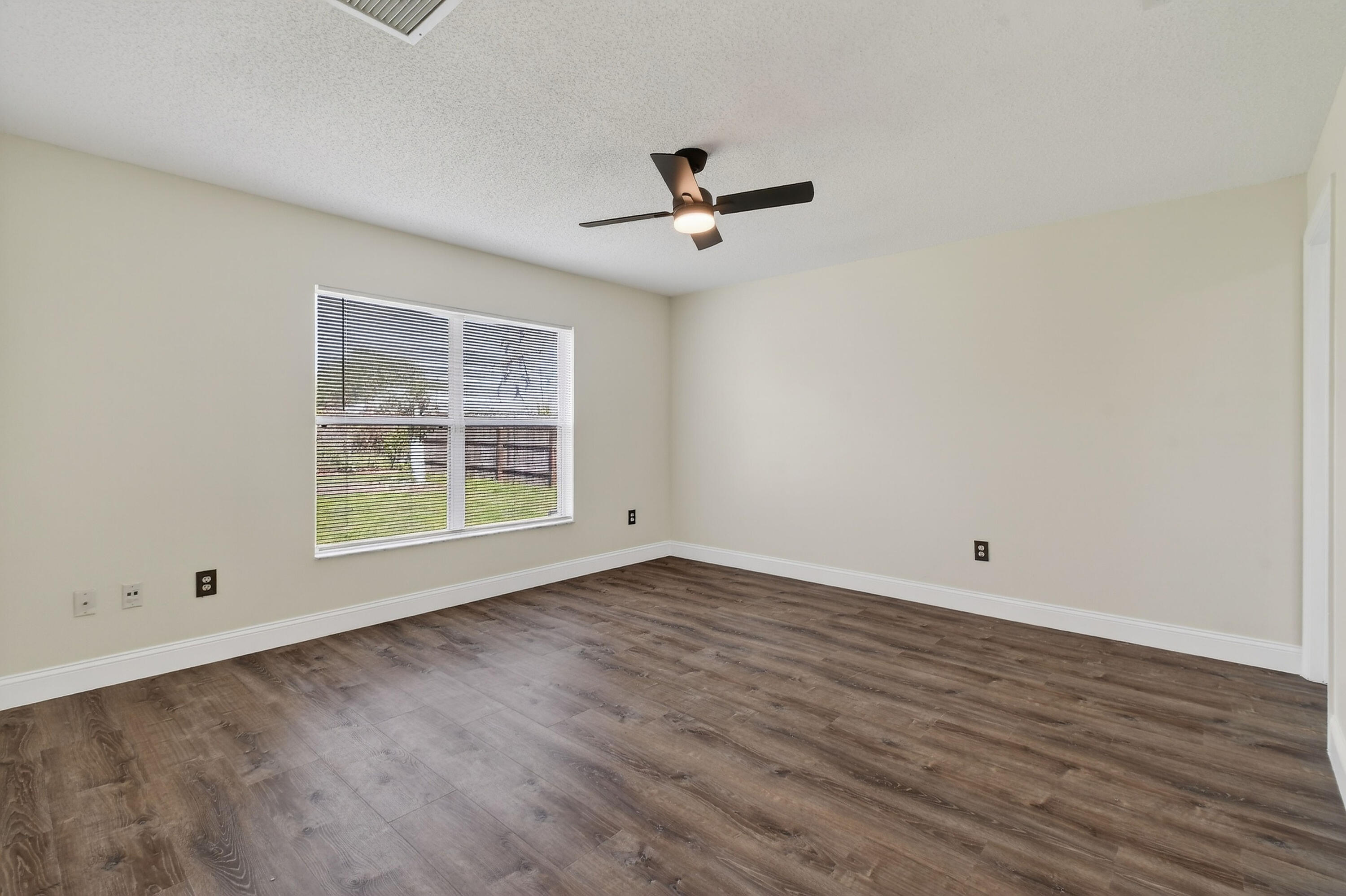 PORT ST LUCIE SECTION 13 - Residential