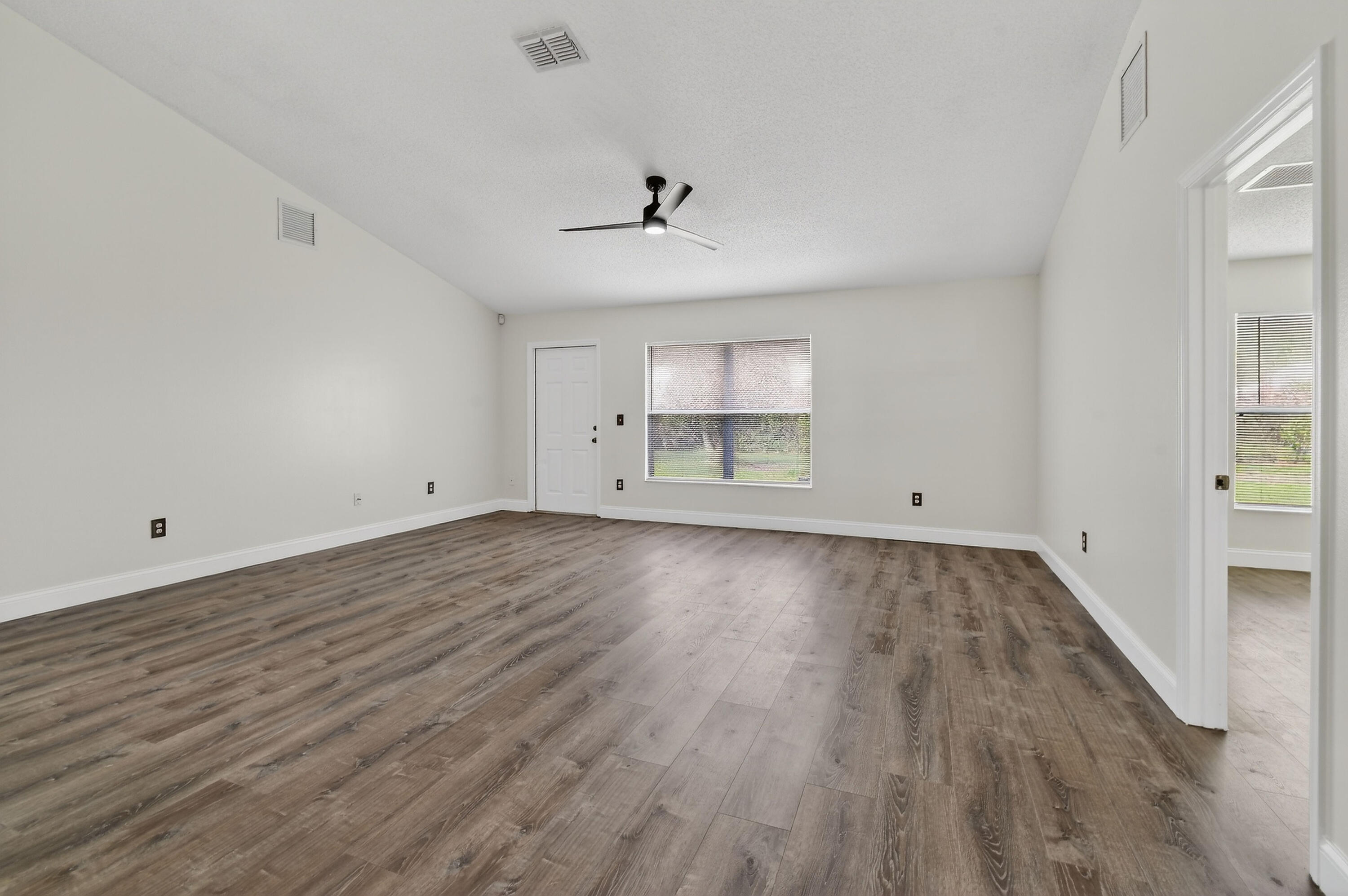 PORT ST LUCIE SECTION 13 - Residential