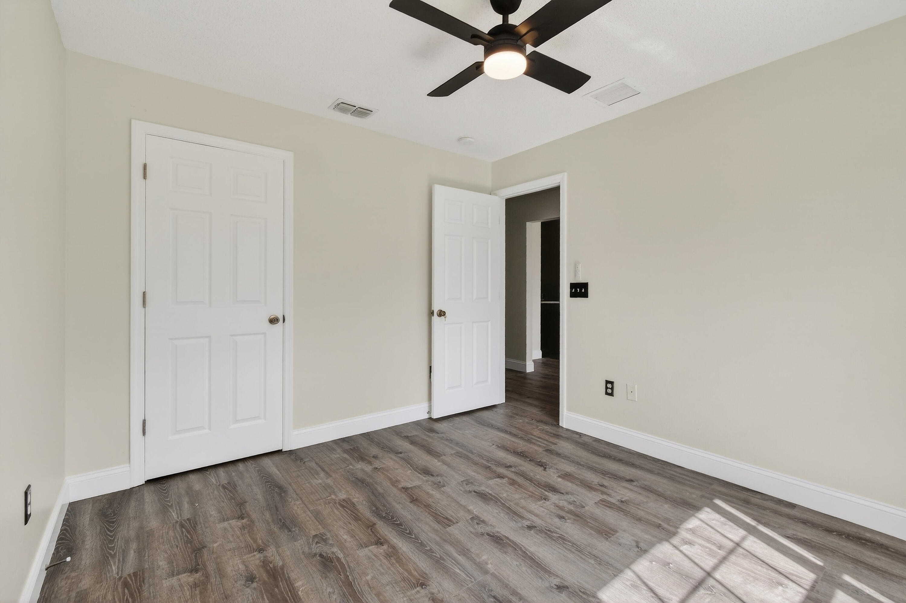 PORT ST LUCIE SECTION 13 - Residential