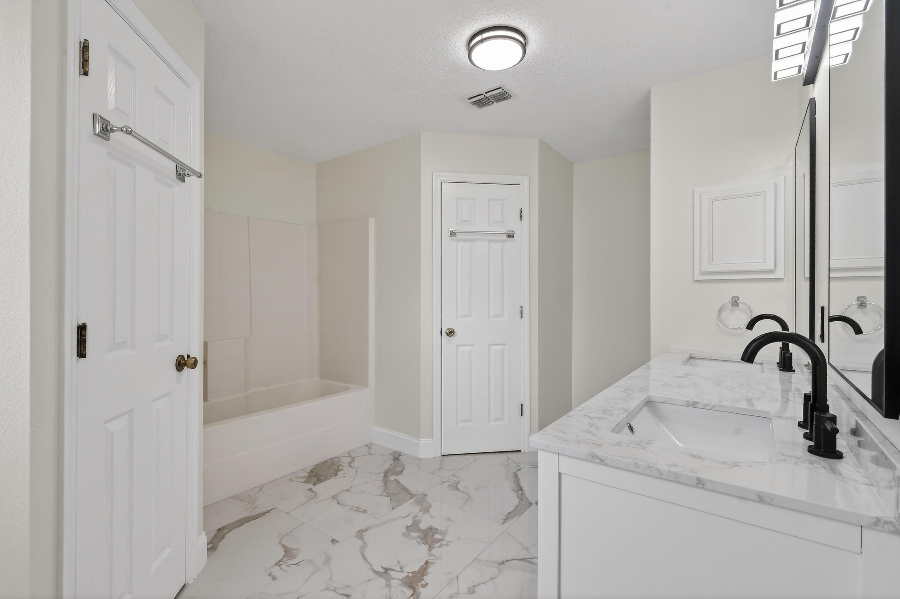 PORT ST LUCIE SECTION 13 - Residential