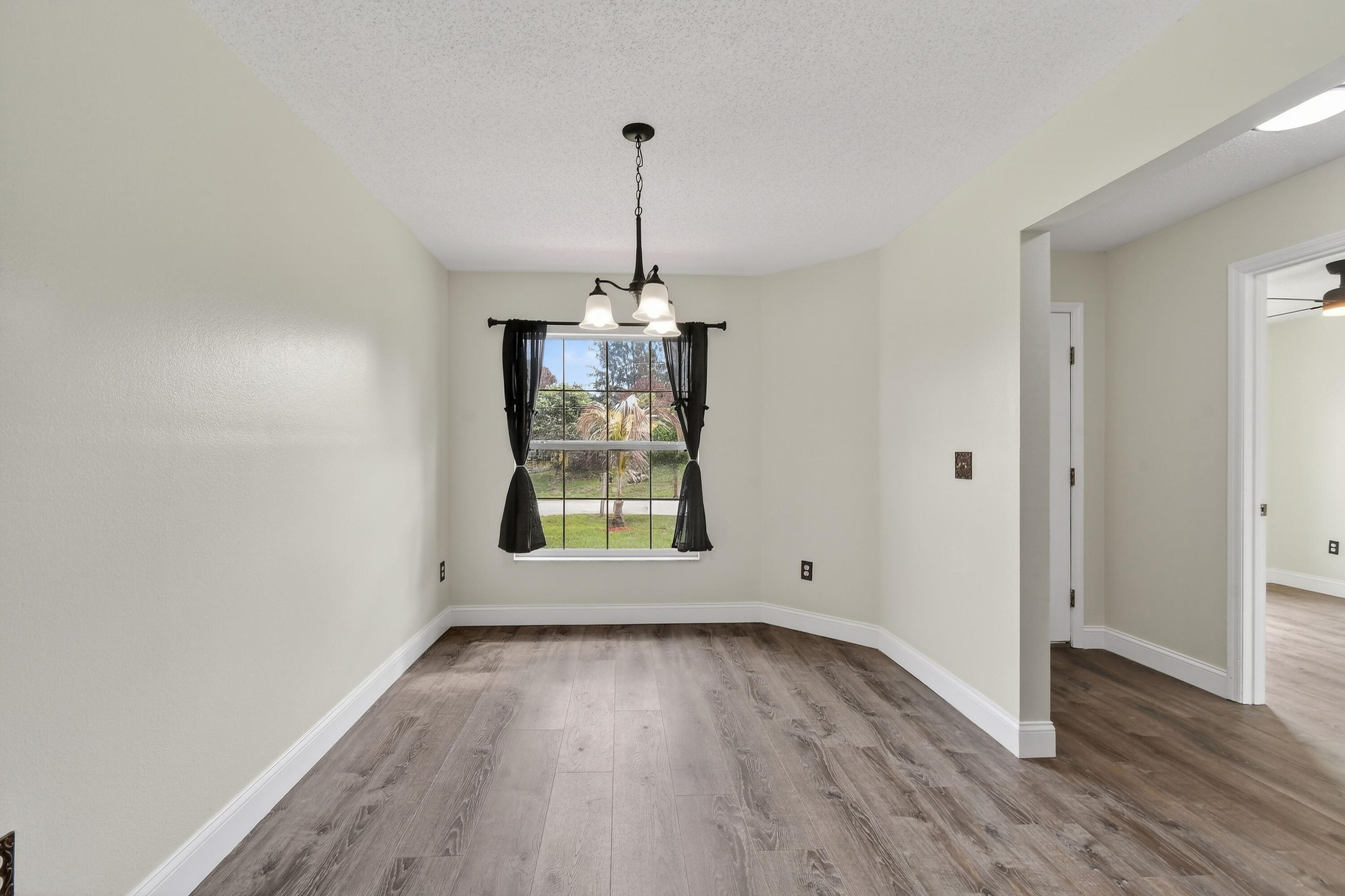 PORT ST LUCIE SECTION 13 - Residential