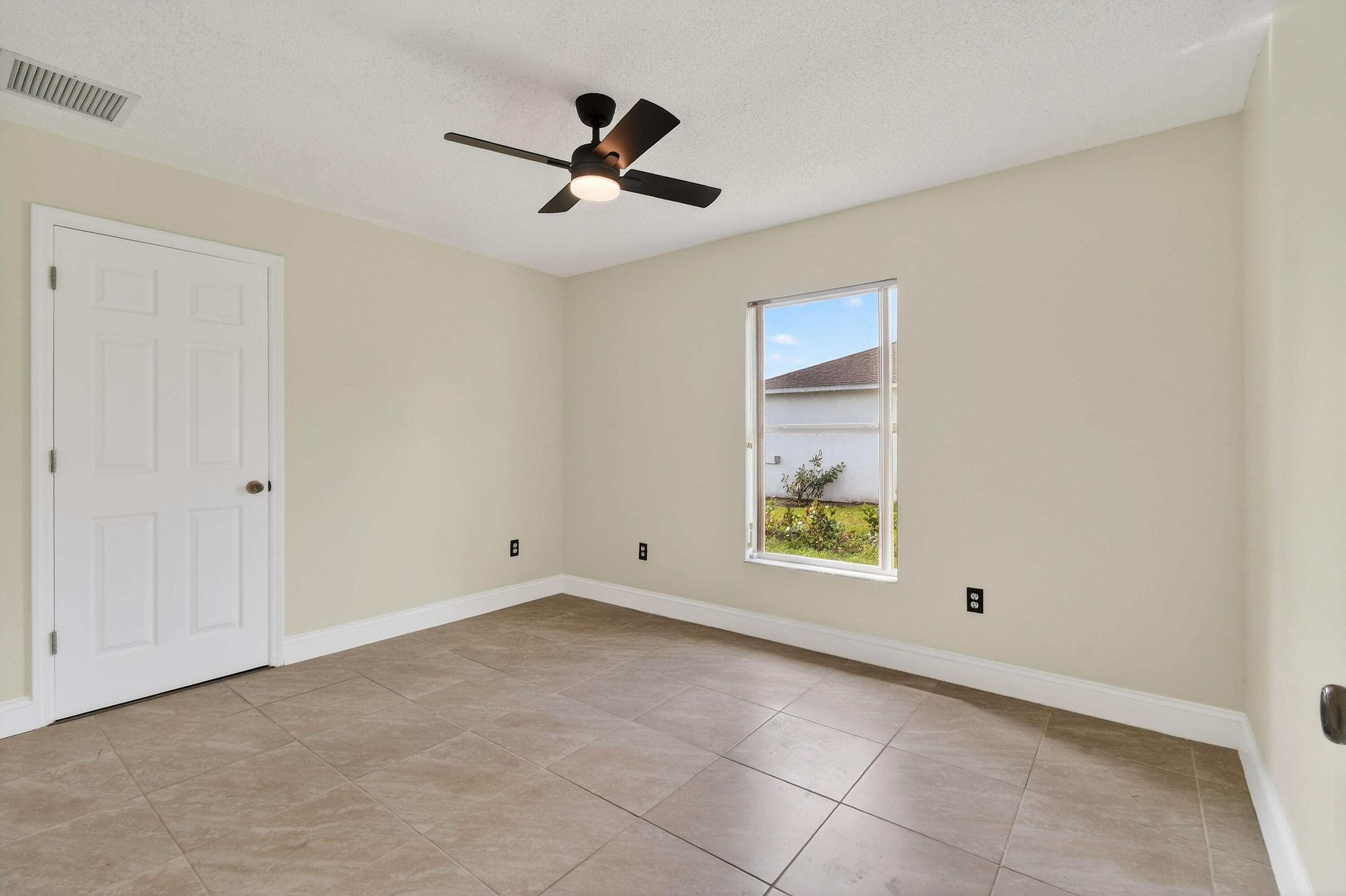 PORT ST LUCIE SECTION 13 - Residential