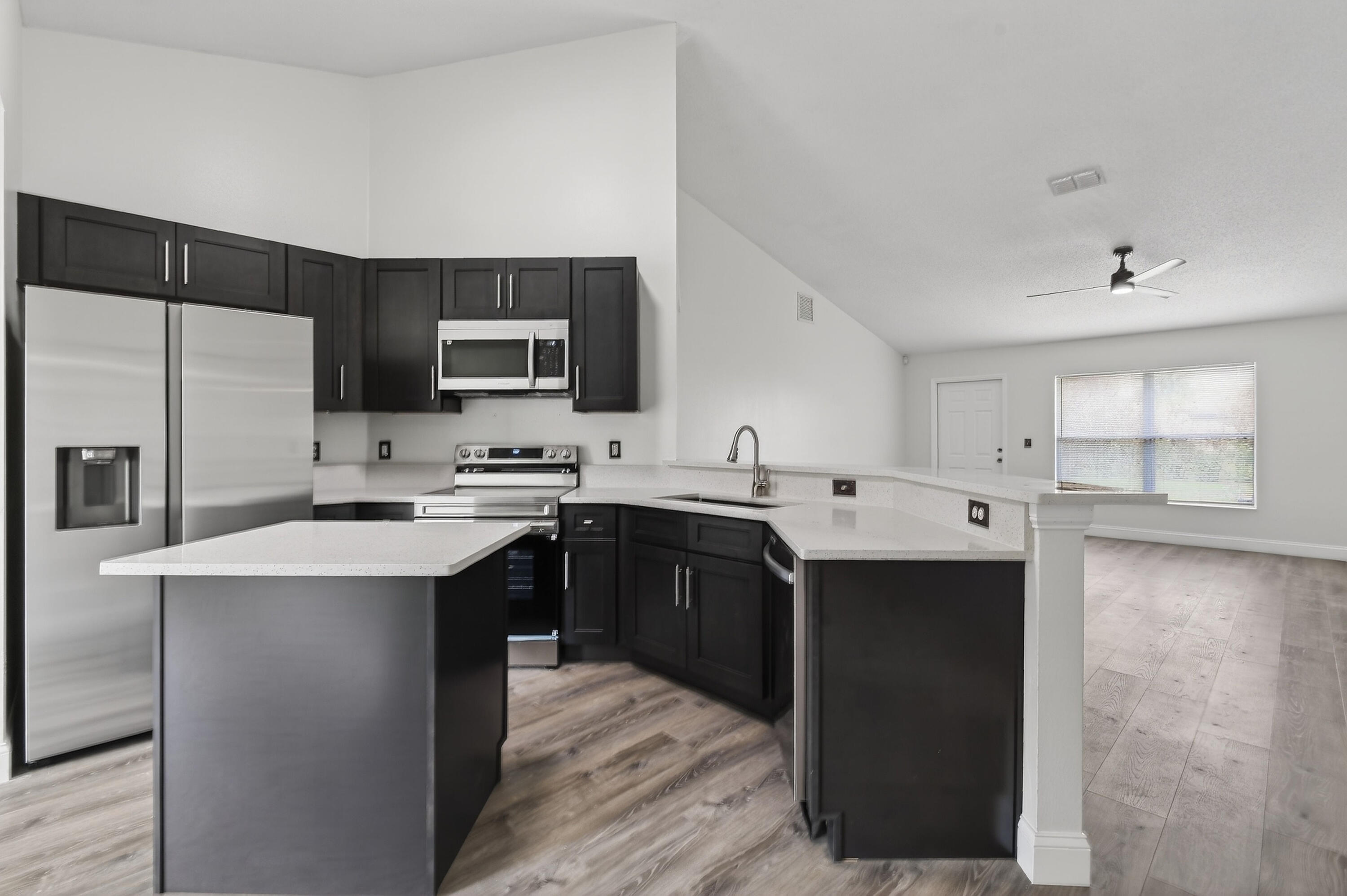 PORT ST LUCIE SECTION 13 - Residential