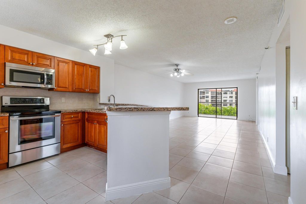 Photo of 2221 Cypress Island Drive #508, Pompano Beach, FL 33069 (MLS # F10448194)
