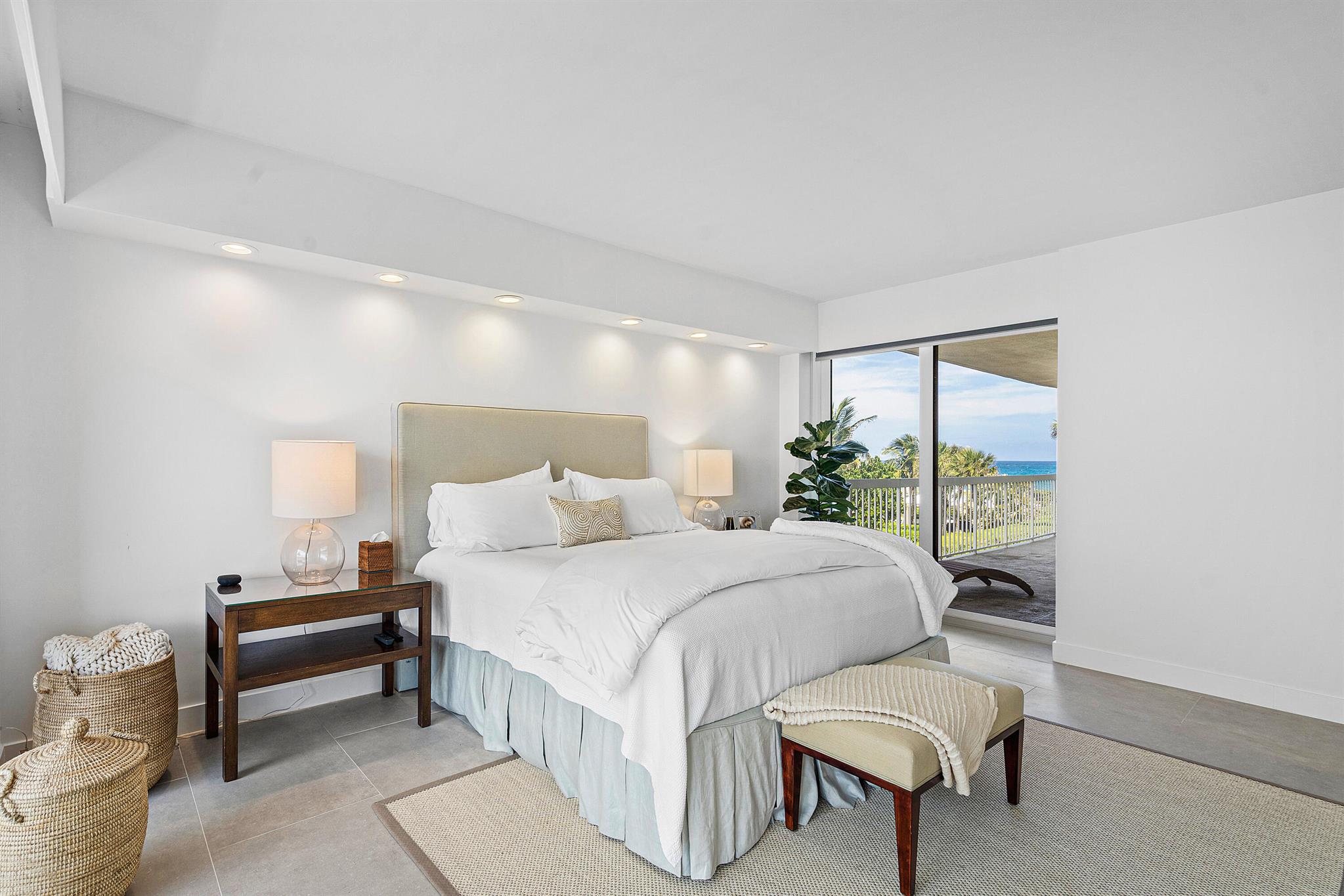 MERIDIAN OF PALM BEACH CO - Residential