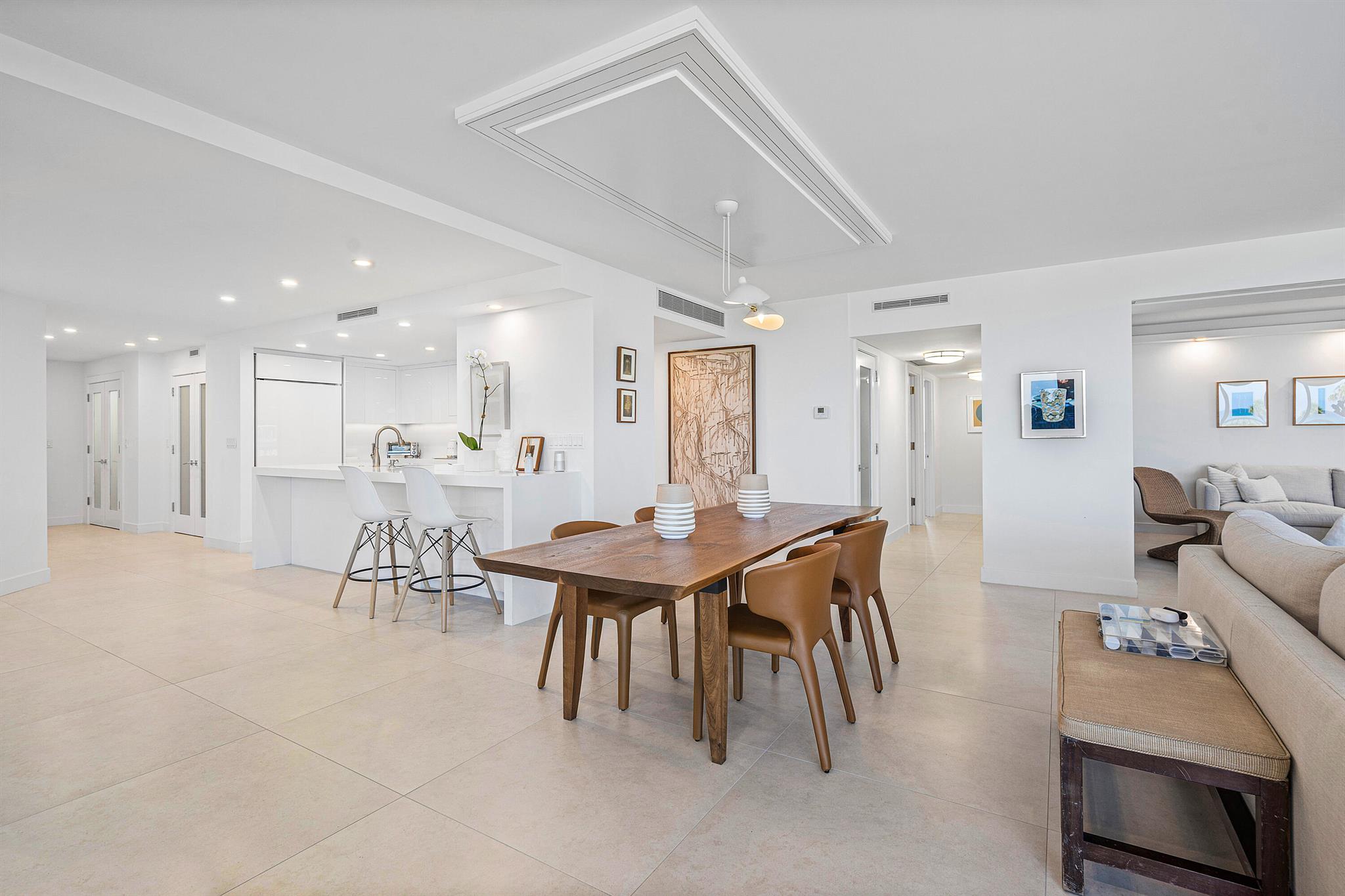 MERIDIAN OF PALM BEACH CO - Residential