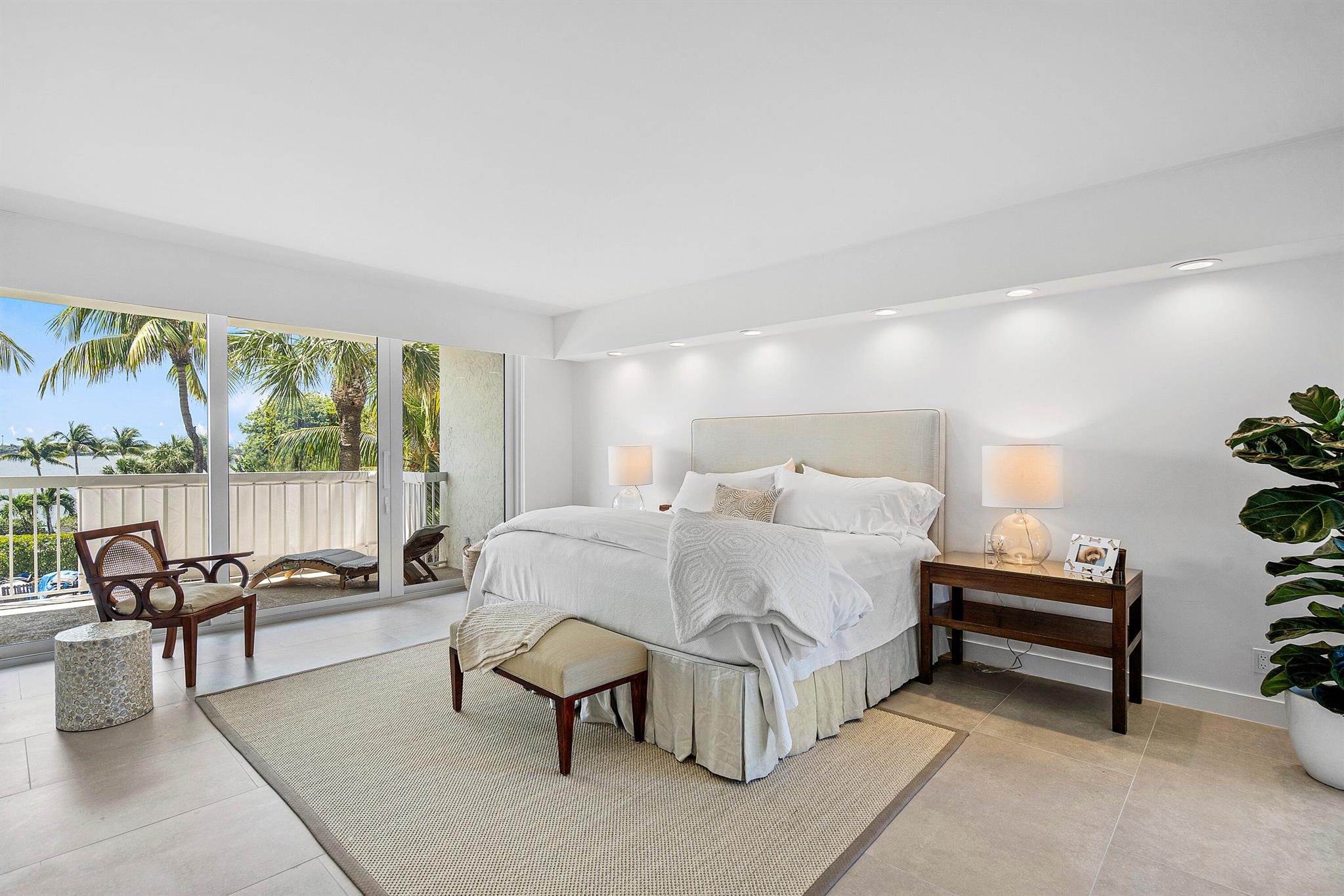 MERIDIAN OF PALM BEACH CO - Residential