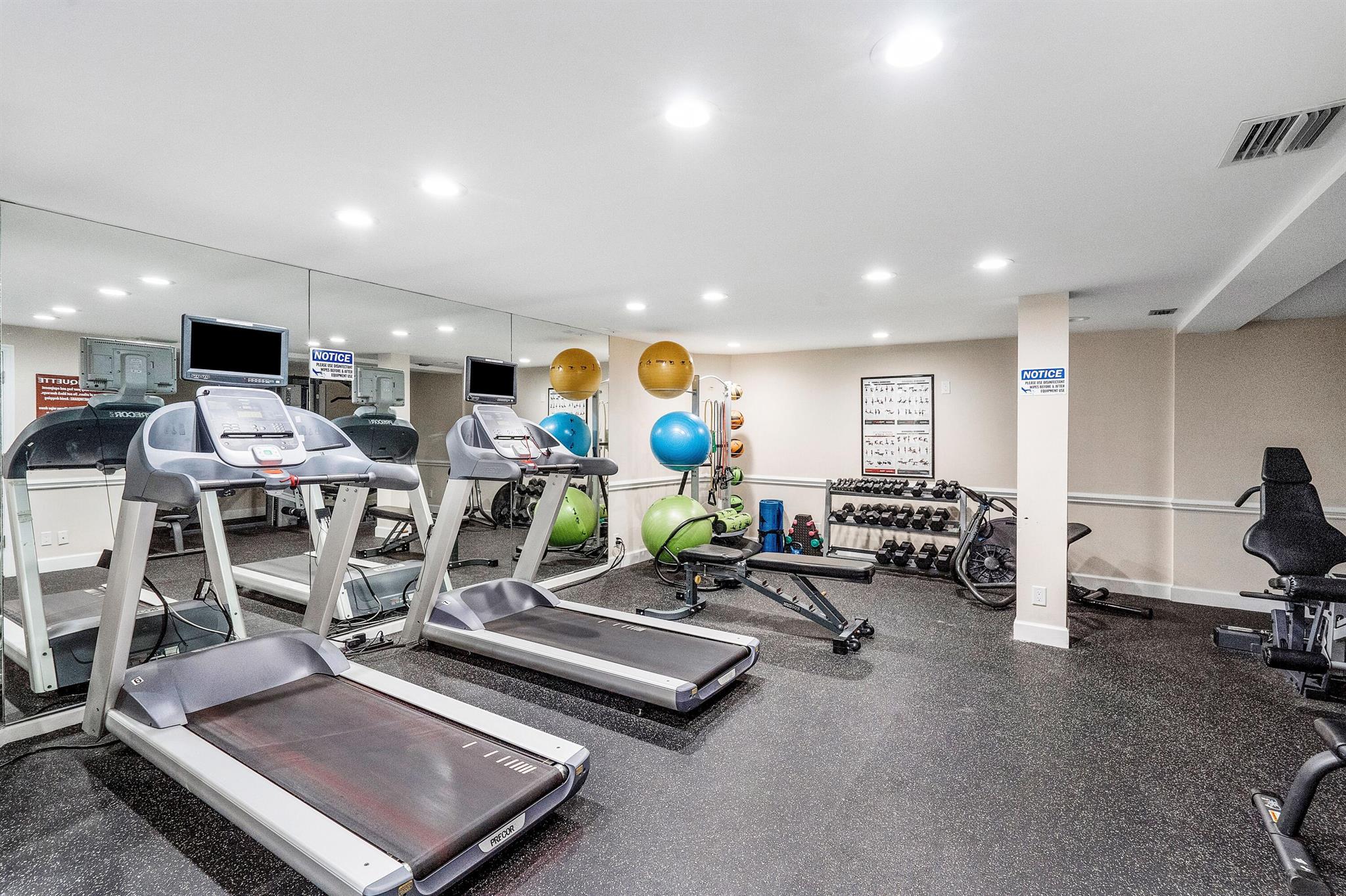 MERIDIAN OF PALM BEACH CO - Residential