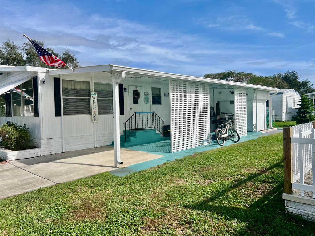 Photo of 6760 NW 45th Way #R-01, Coconut Creek, FL 33073 (MLS # R10992599)