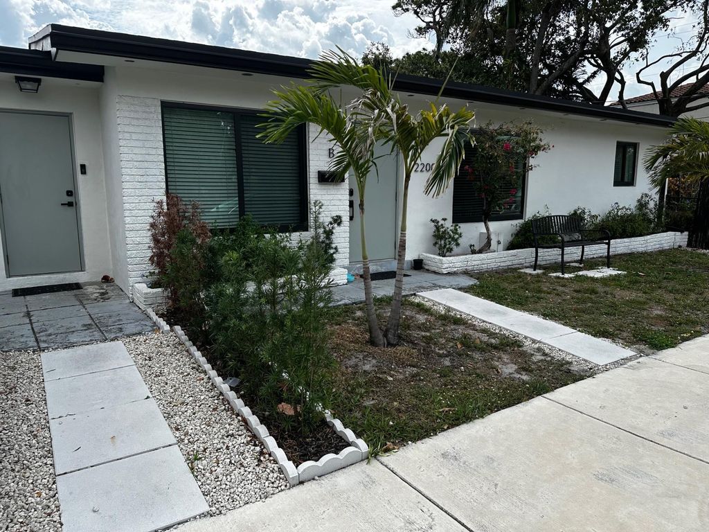 Photo of 2200 SW 3rd Avenue, Fort Lauderdale, FL 33315 (MLS # F10497739)