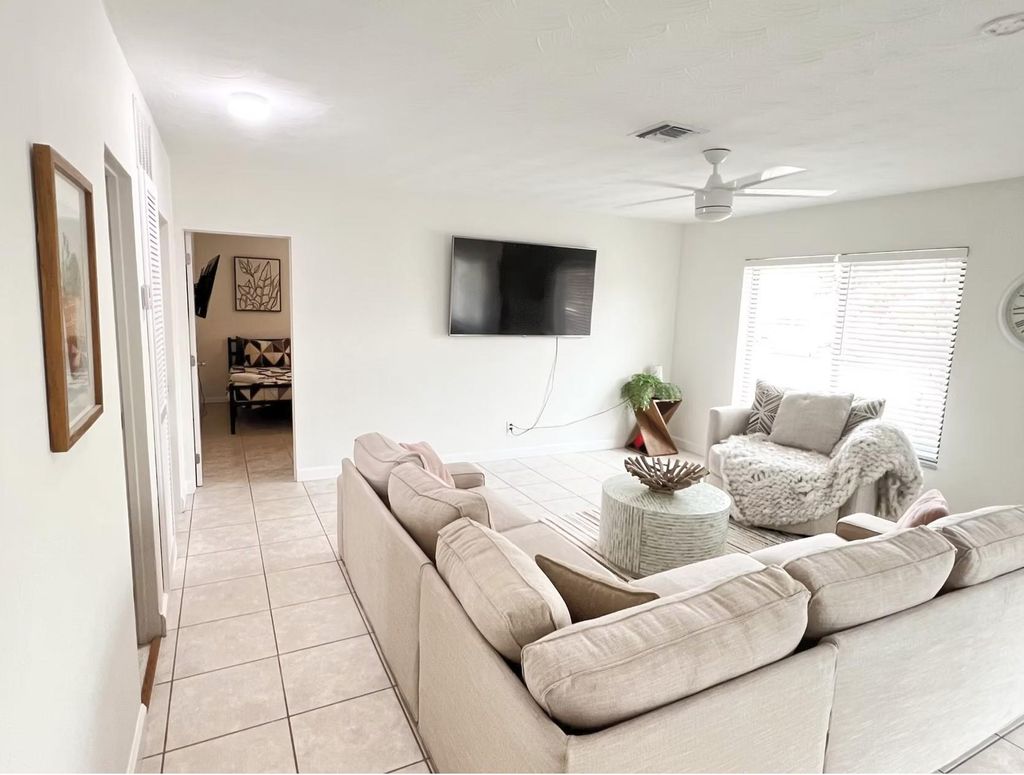 Photo of 2200 SW 3rd Avenue, Fort Lauderdale, FL 33315 (MLS # F10497739)