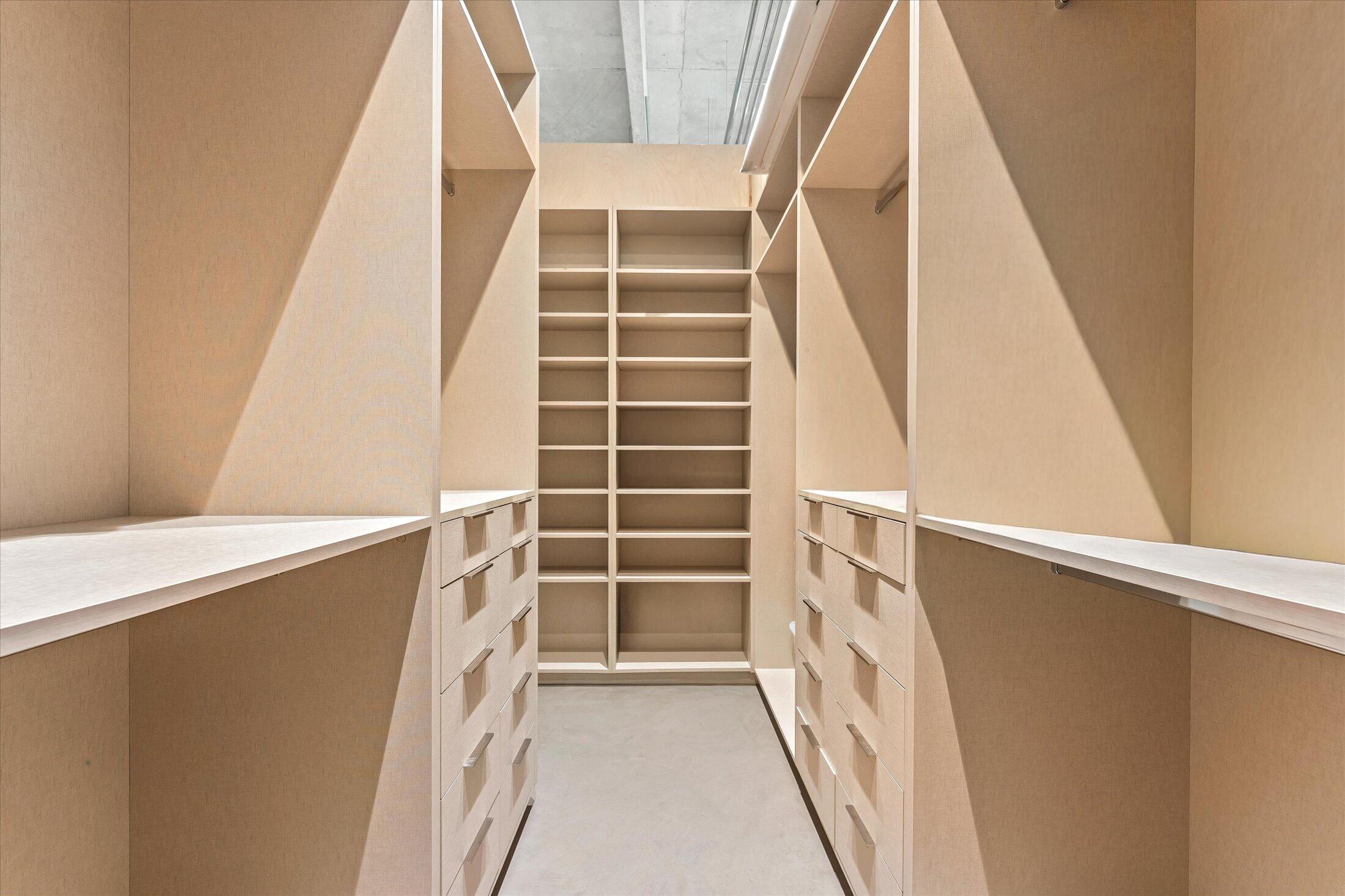 PARC LOFTS CONDO - Residential Lease