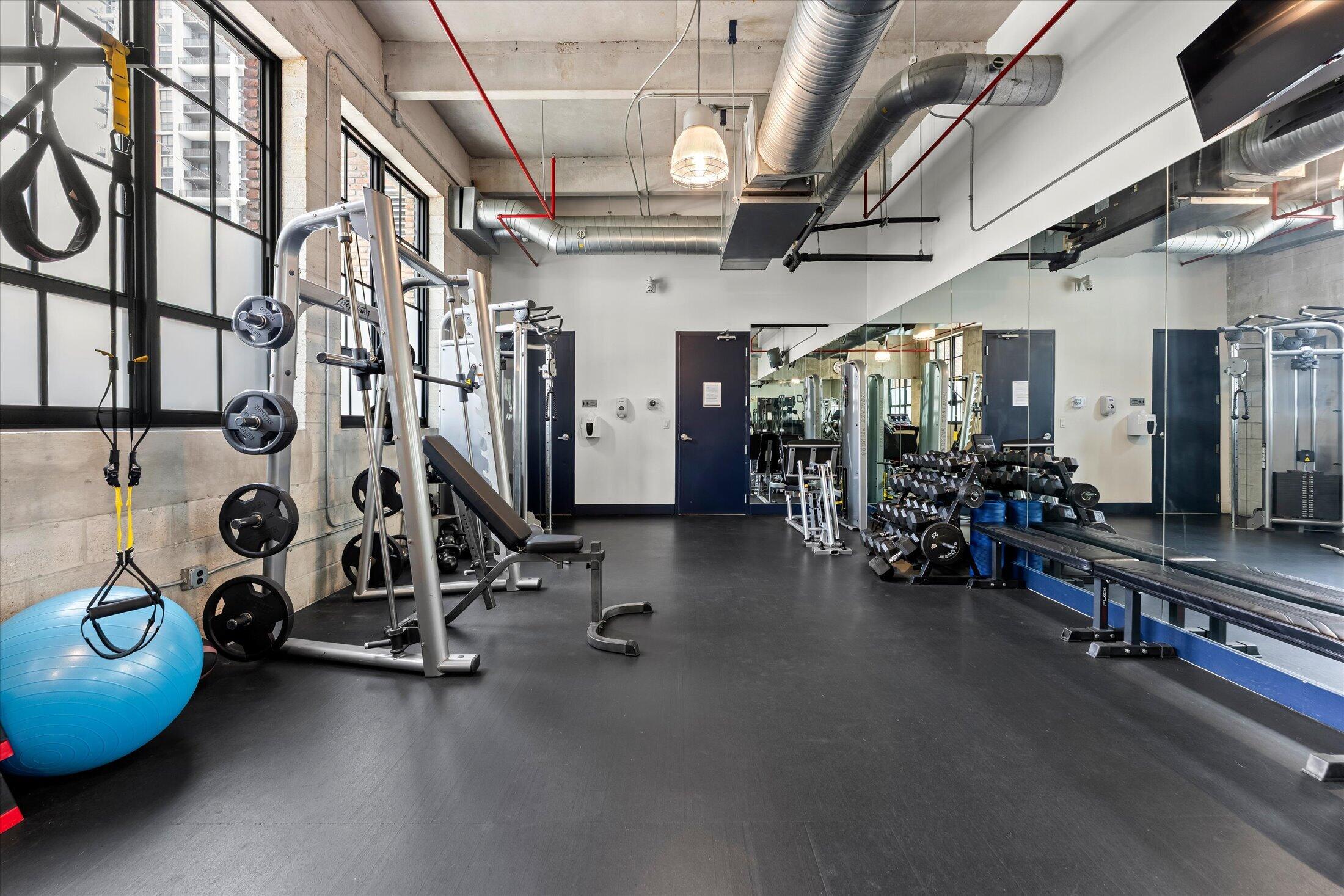 PARC LOFTS CONDO - Residential Lease