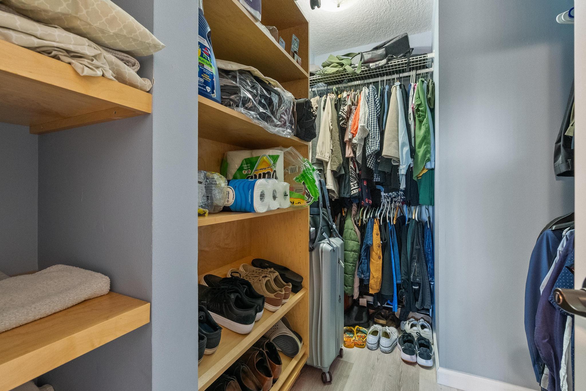 THORNHILL GLEN - Residential