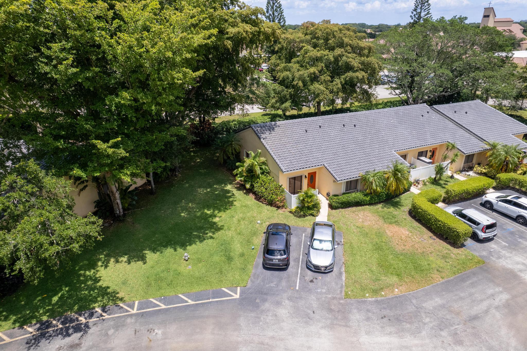 THORNHILL GLEN - Residential