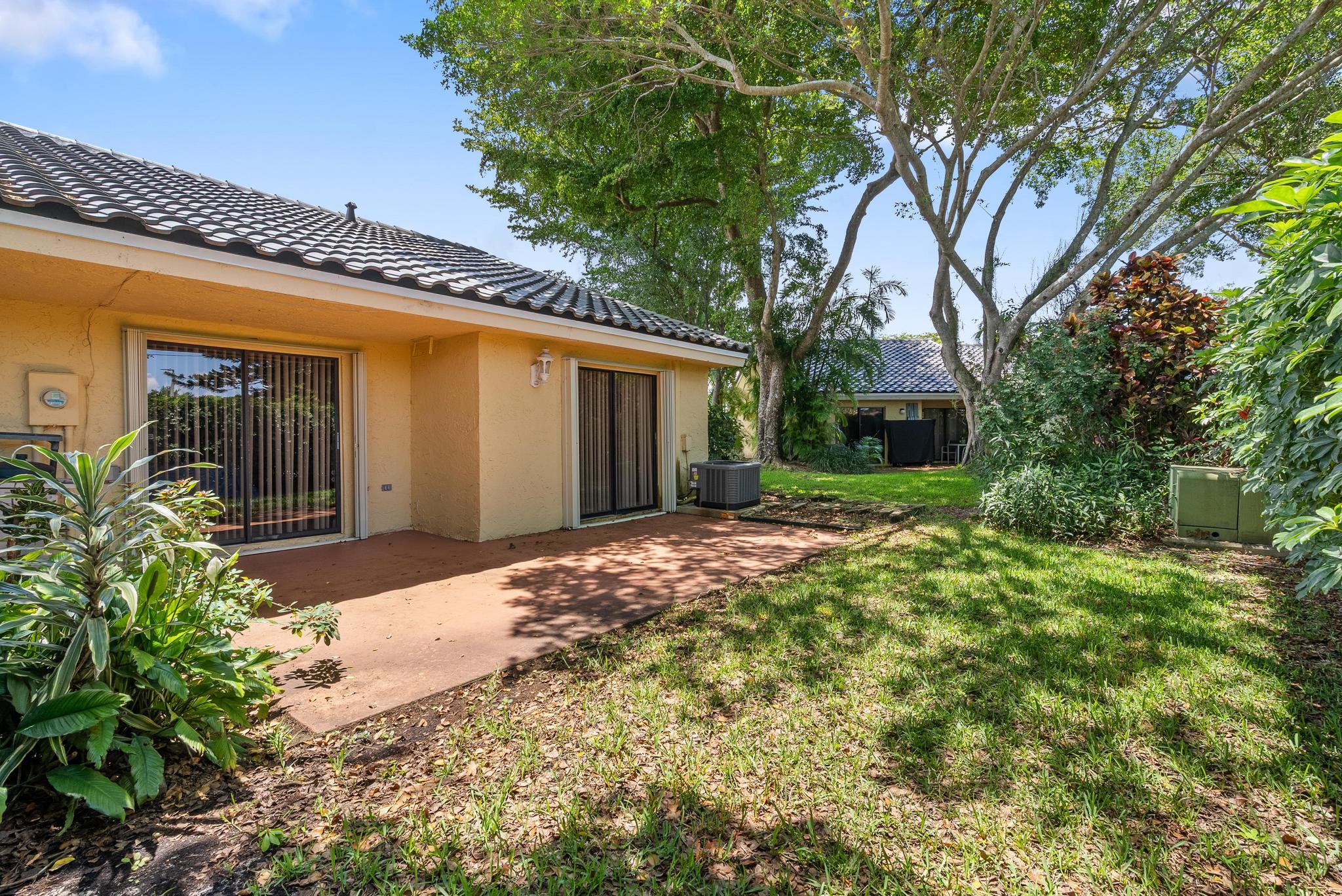 THORNHILL GLEN - Residential