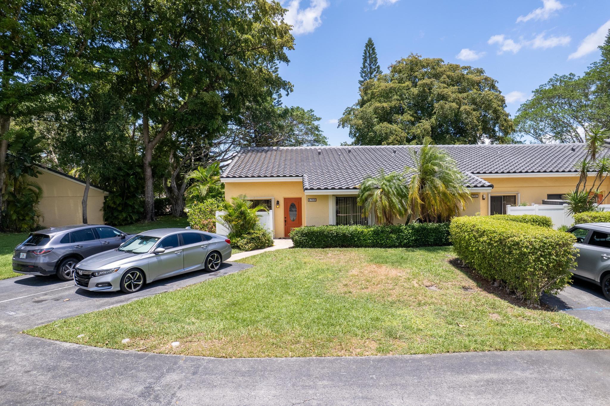 THORNHILL GLEN - Residential