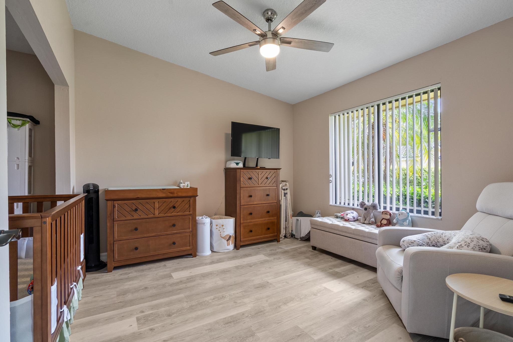 THORNHILL GLEN - Residential