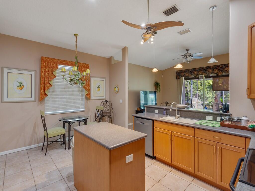 Lindsey Lanes - Residential