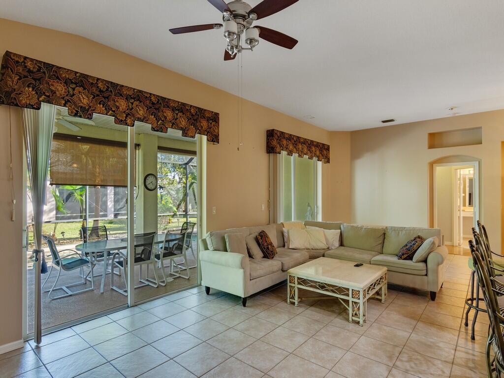 Lindsey Lanes - Residential