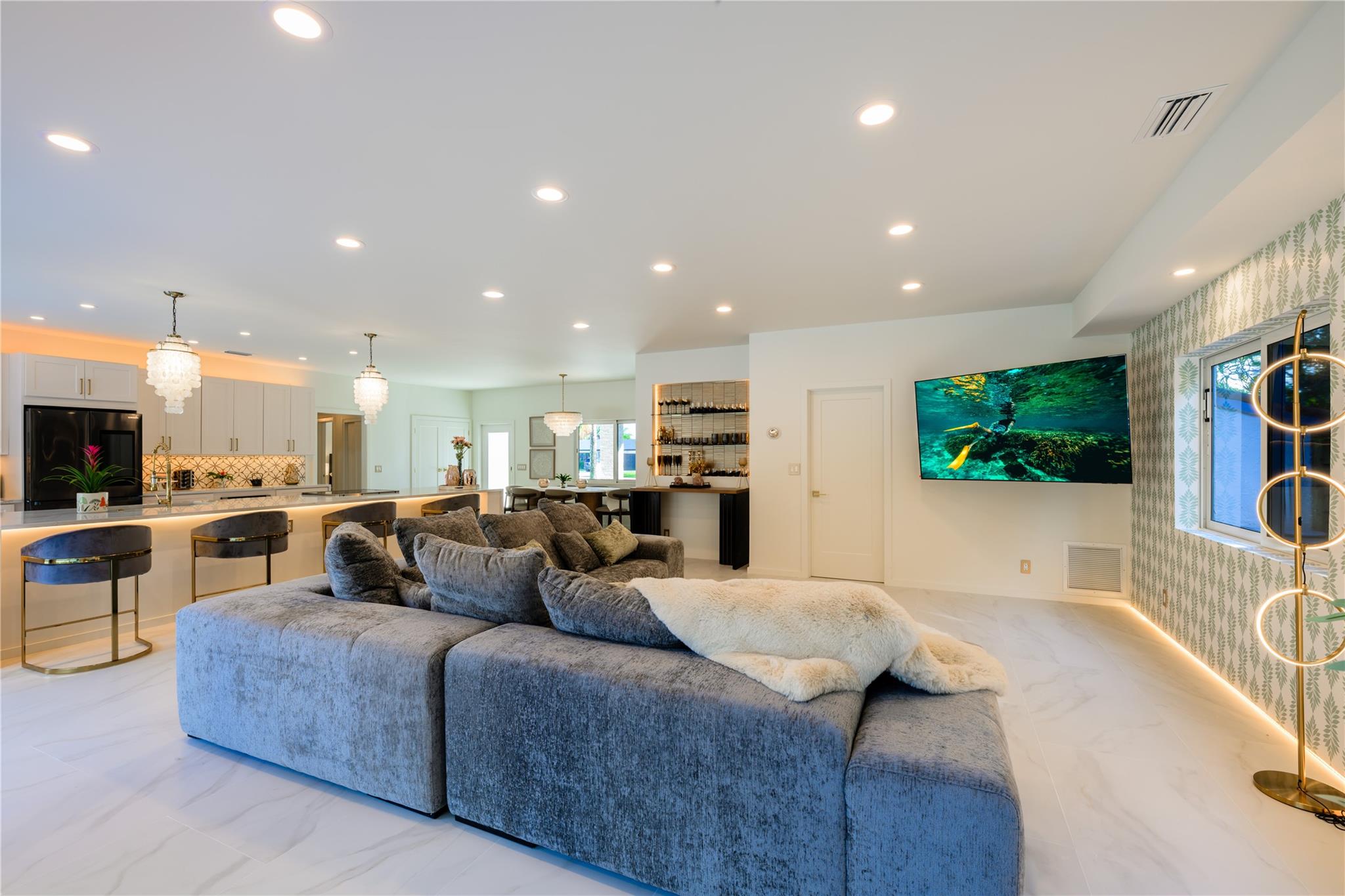 SHERWOOD PARK - Residential Lease