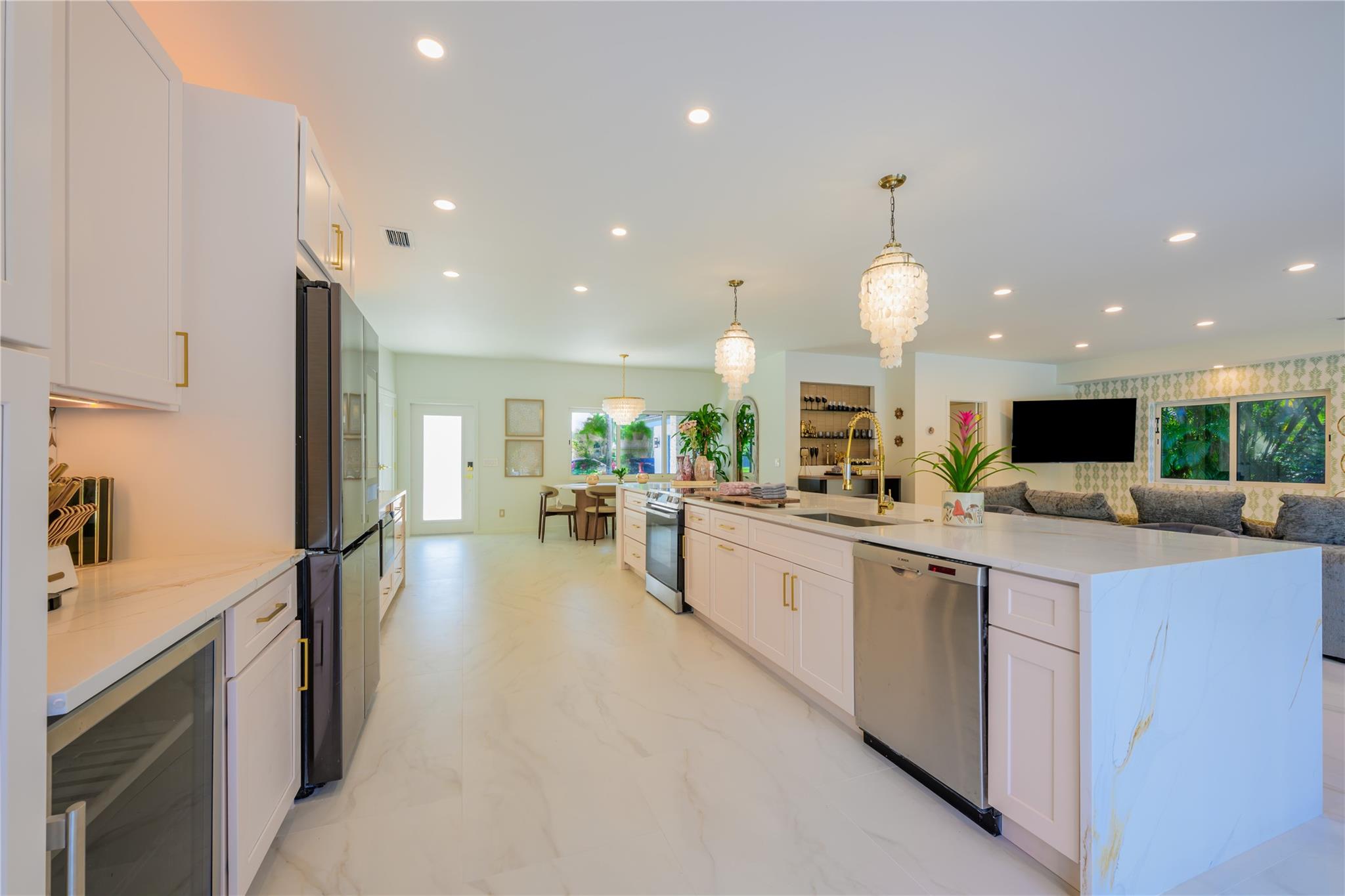 SHERWOOD PARK - Residential Lease