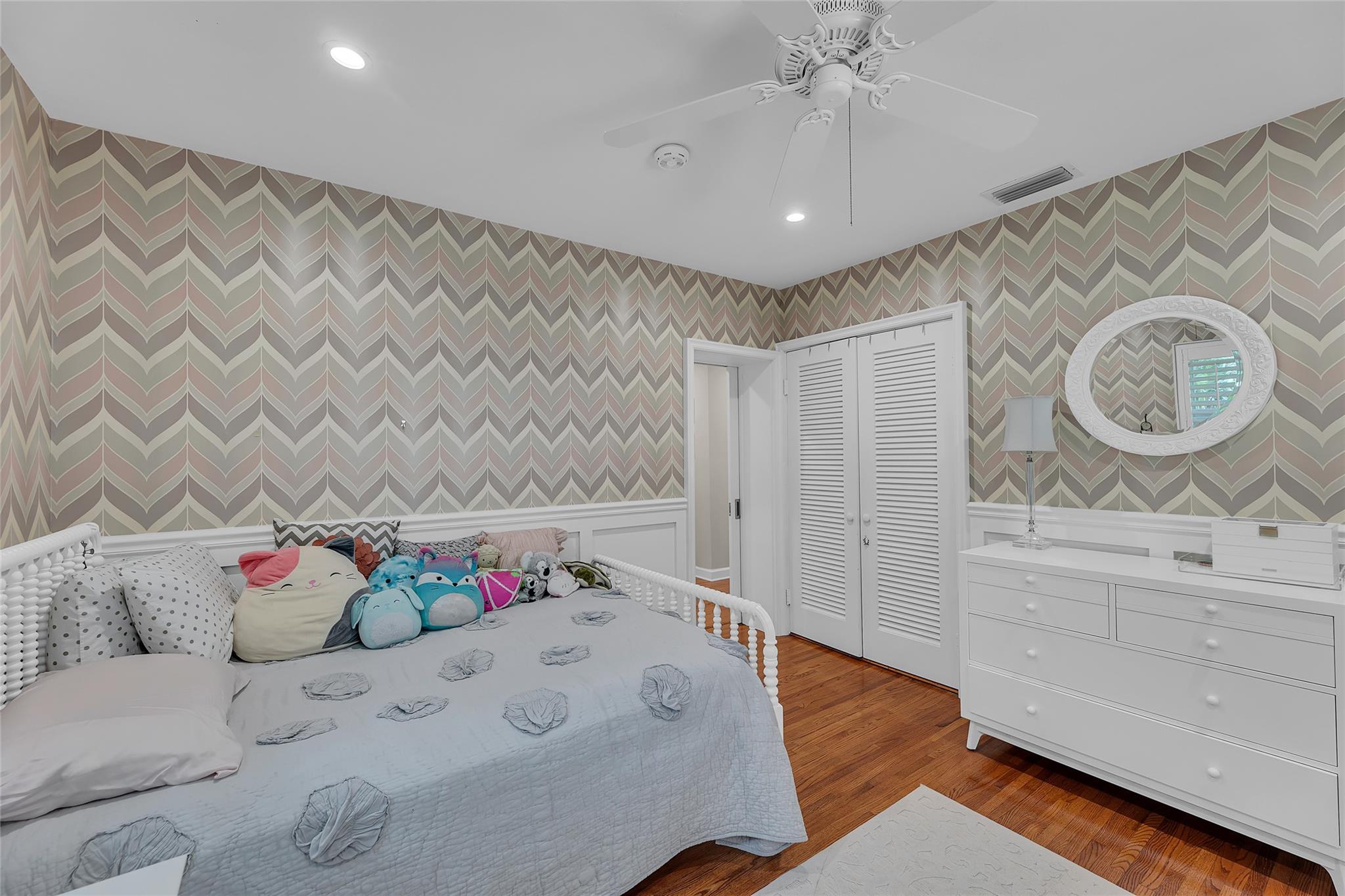 Victoria Isles 15-67 B - Residential