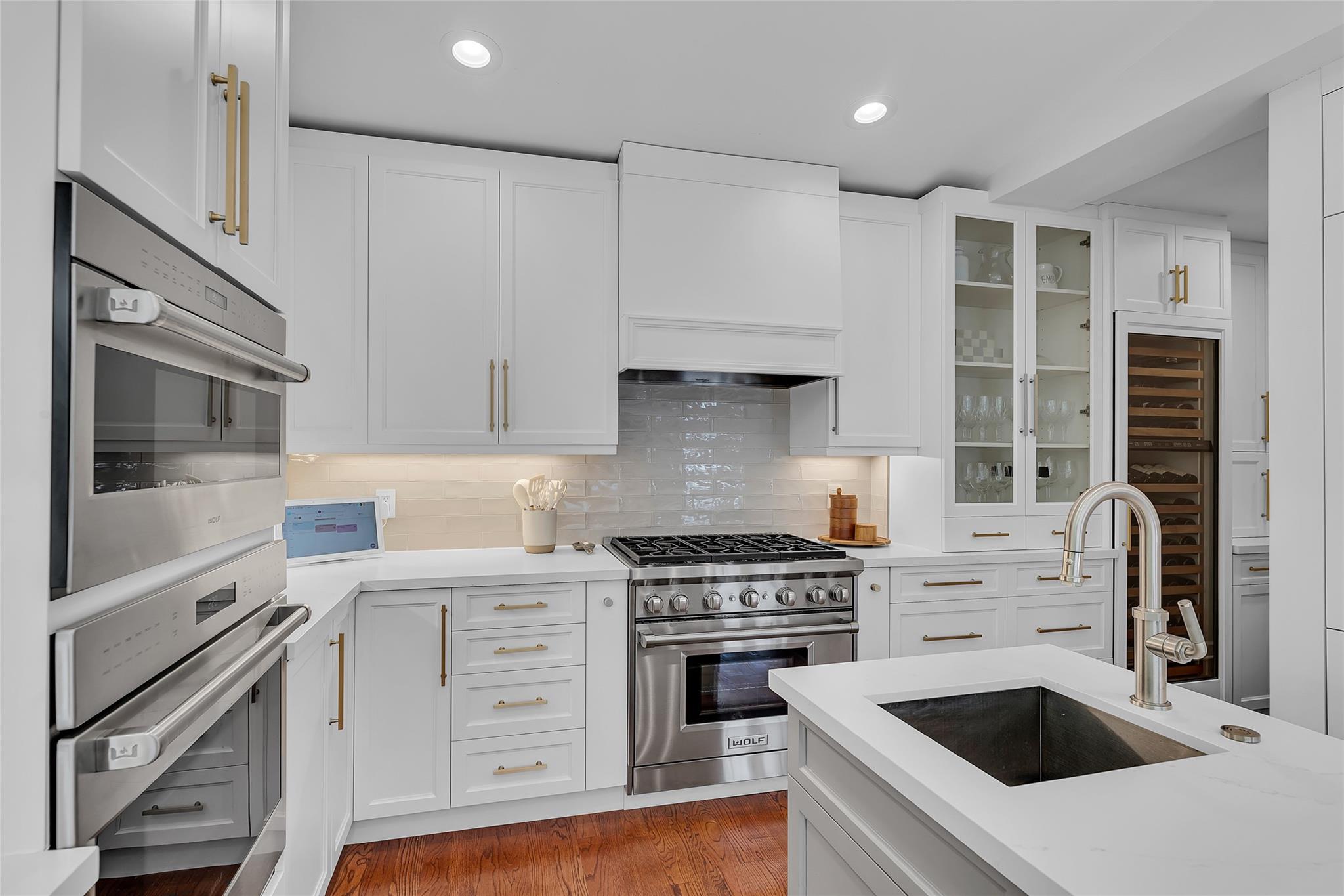 Victoria Isles 15-67 B - Residential