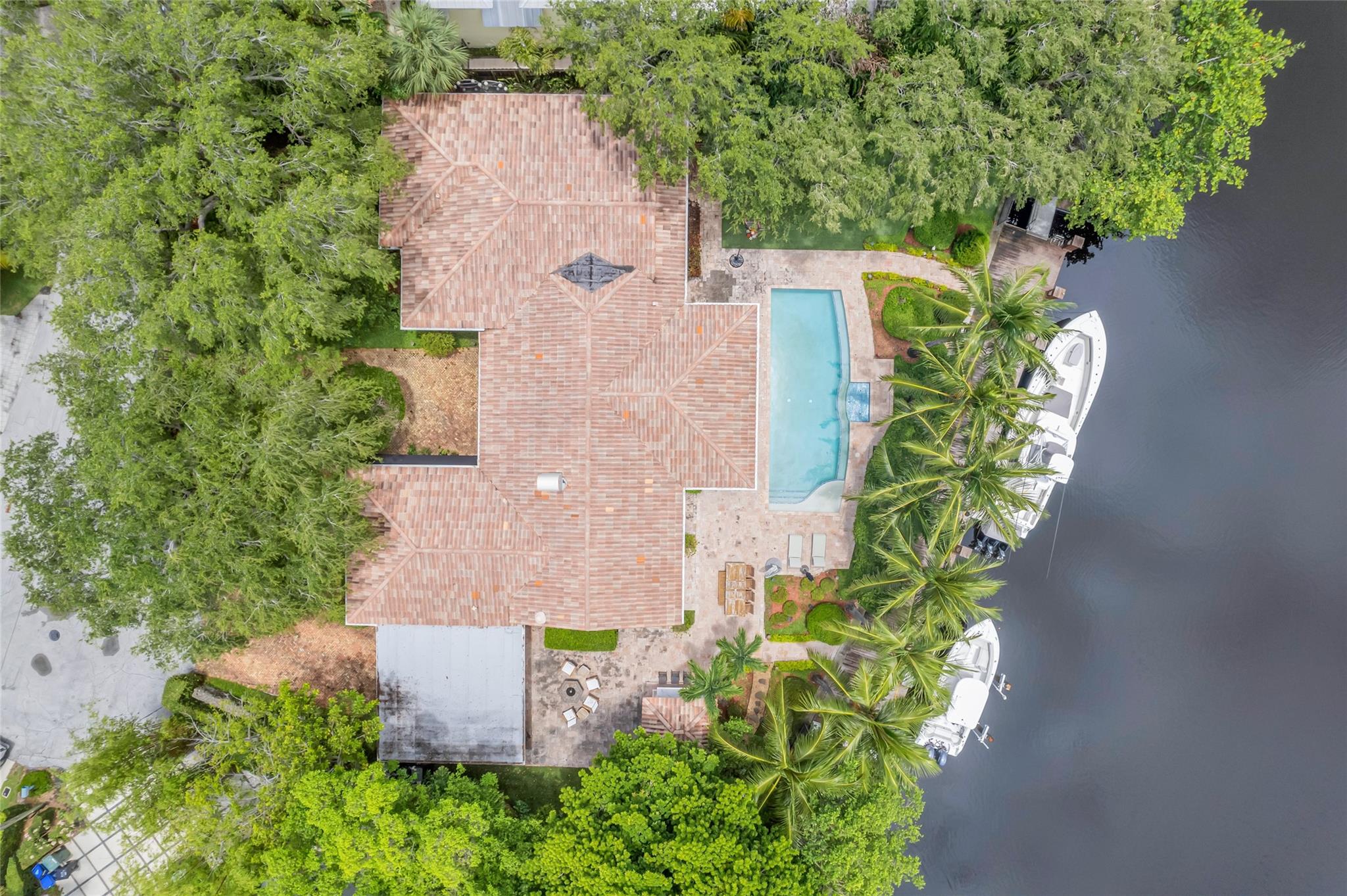 Victoria Isles 15-67 B - Residential