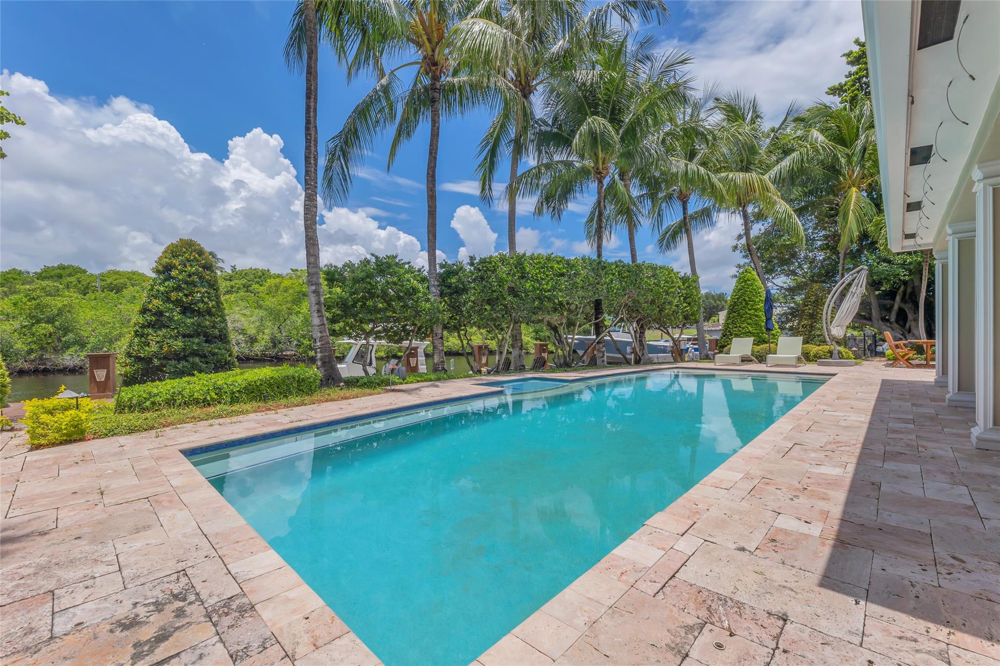 Victoria Isles 15-67 B - Residential