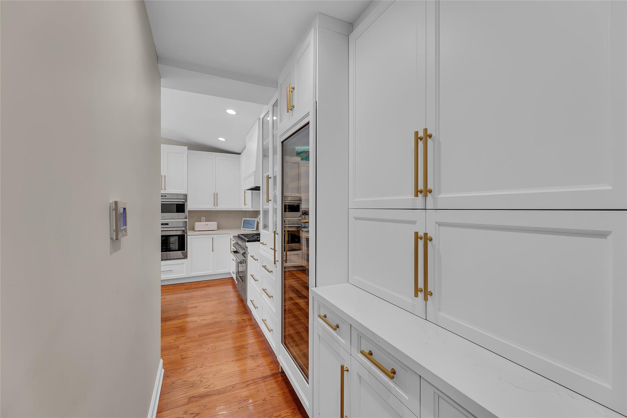 Victoria Isles 15-67 B - Residential