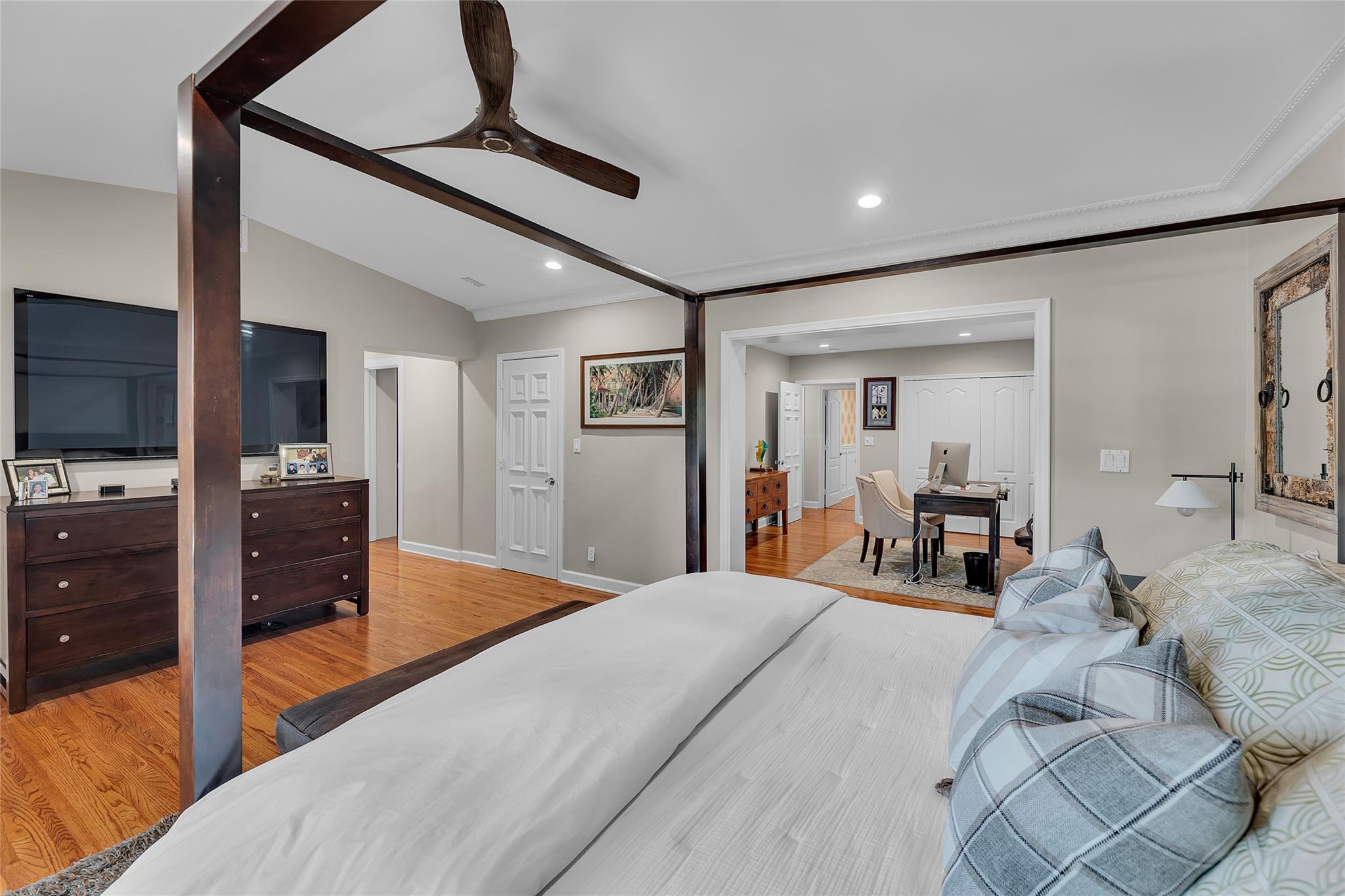 Victoria Isles 15-67 B - Residential