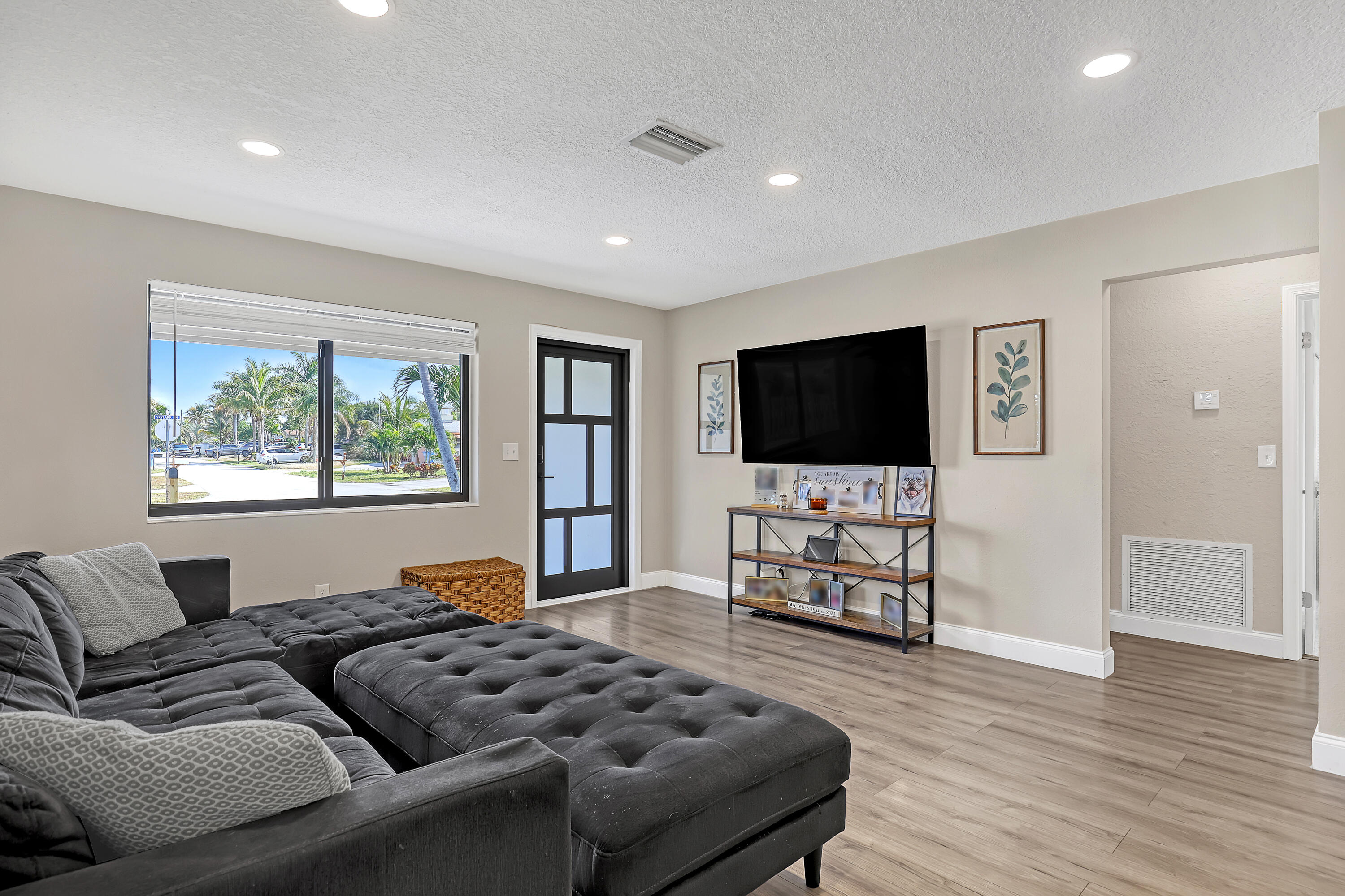 LYNDON LANES 2 - Residential Lease