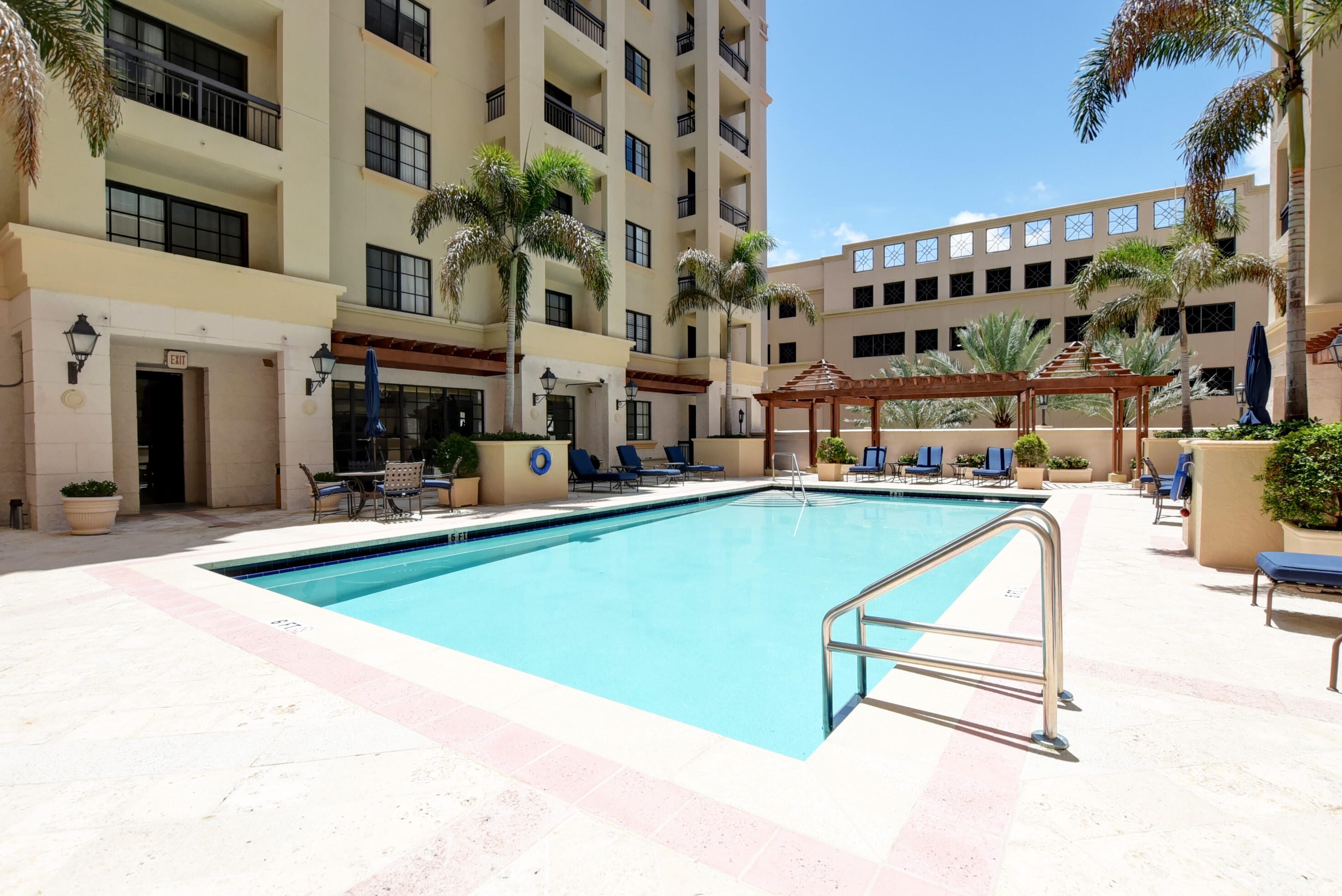 BOCA GRAND CONDO - Residential