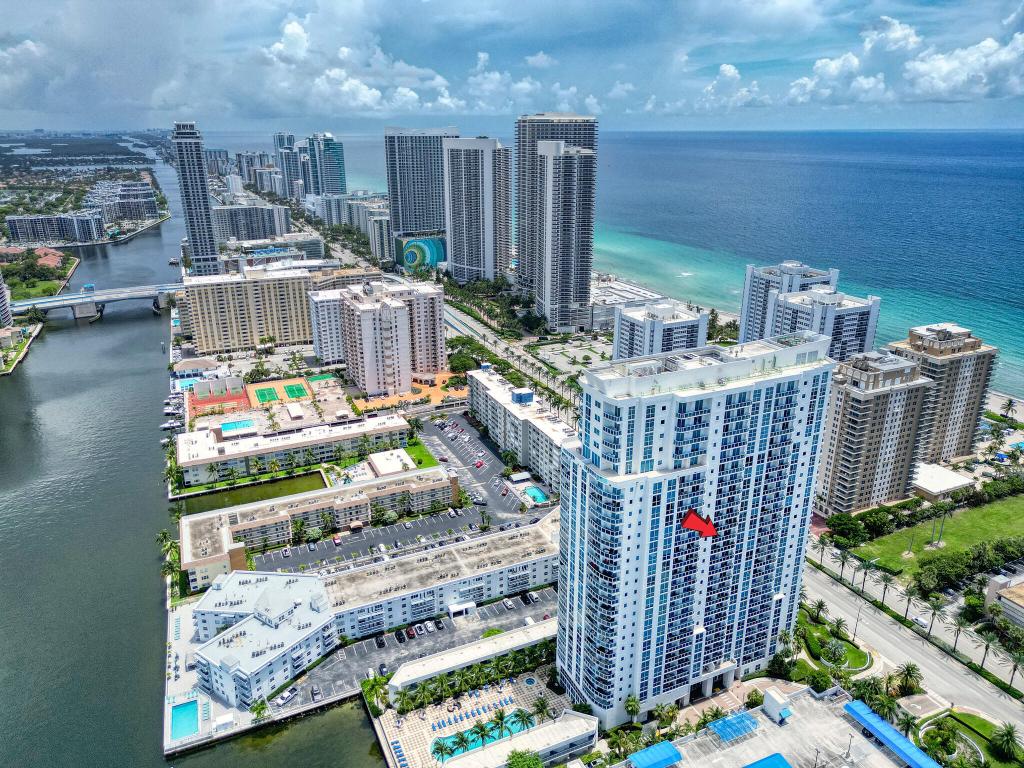 OCEAN MARINE YACHT CLUB CONDO - Residential Lease