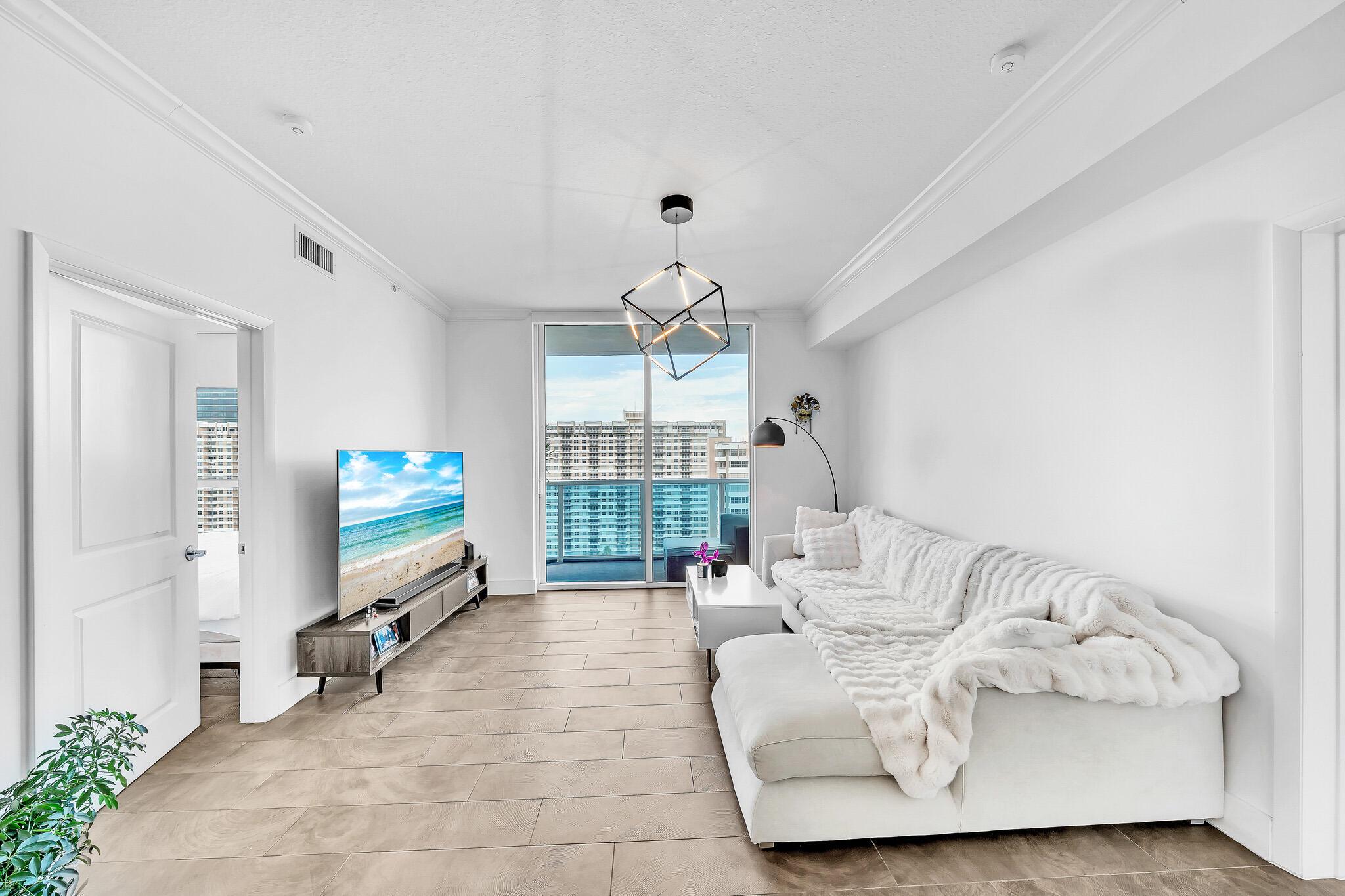 OCEAN MARINE YACHT CLUB C - Residential Lease