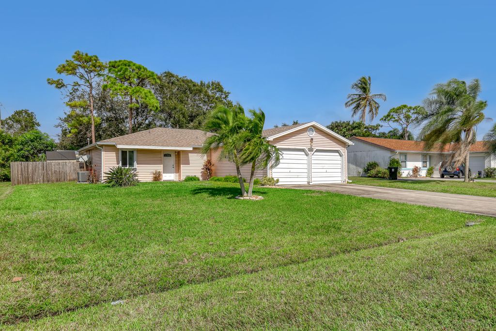 Photo of 2361 SE Melaleuca Boulevard, Port Saint Lucie, FL 34952 (MLS # R11033838)