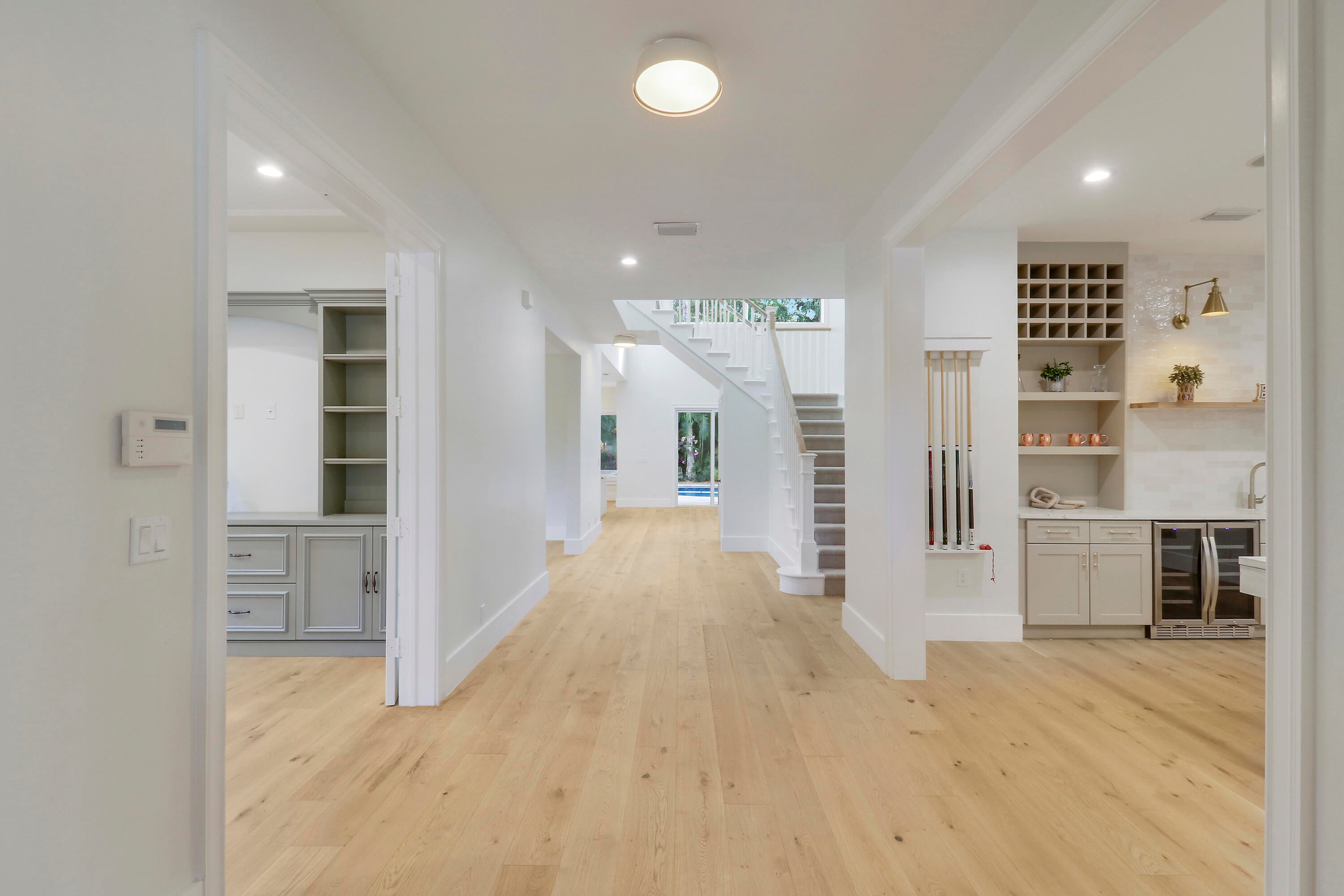 142 SEGOVIA Way