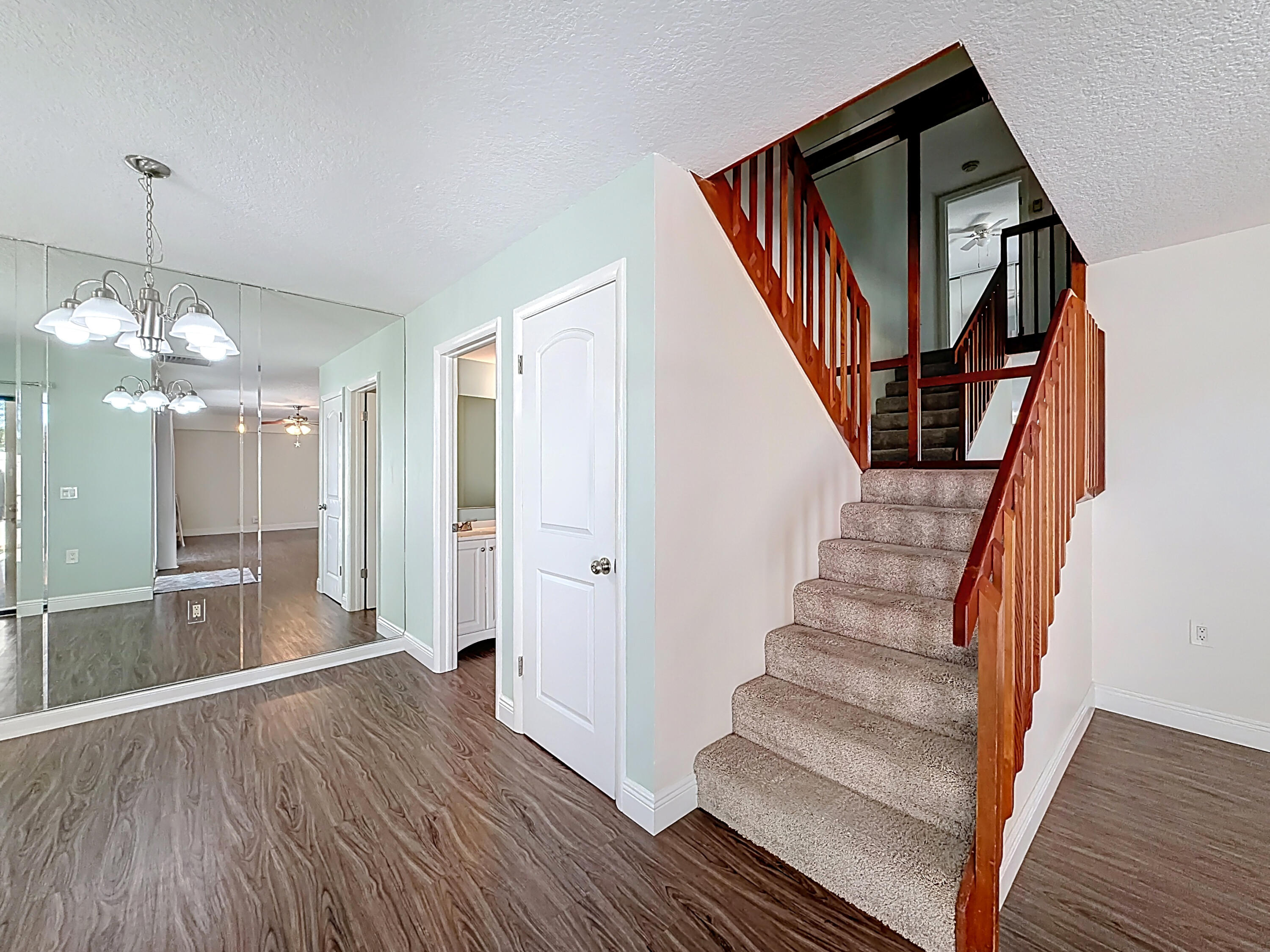 HERITAGE VILLAGE OF P B L - Residential