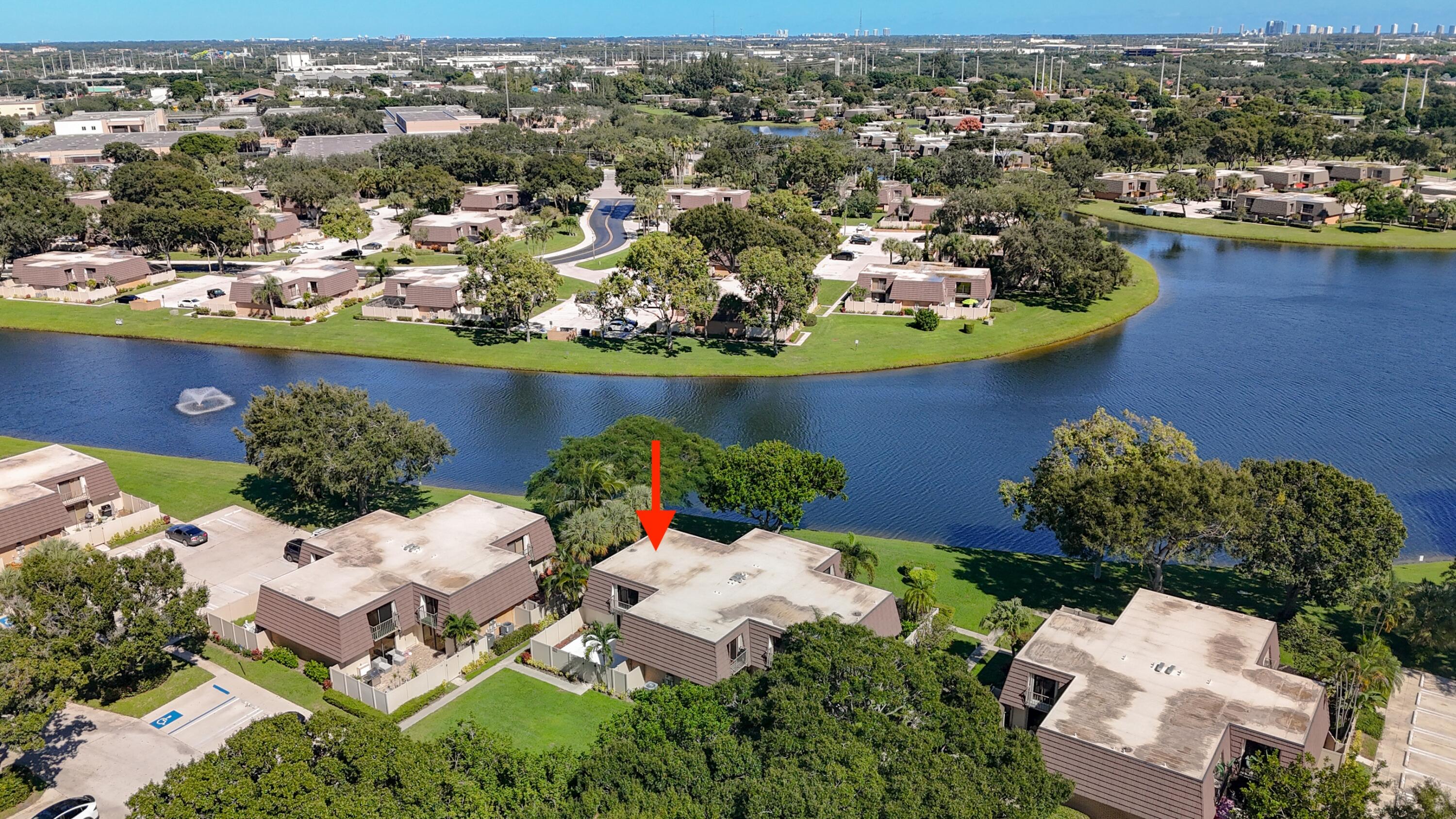 HERITAGE VILLAGE OF P B L - Residential