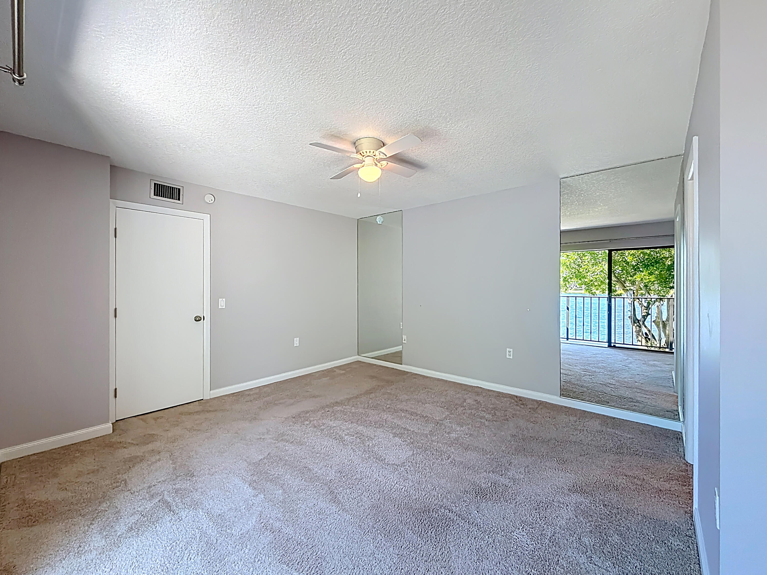 HERITAGE VILLAGE OF P B L - Residential