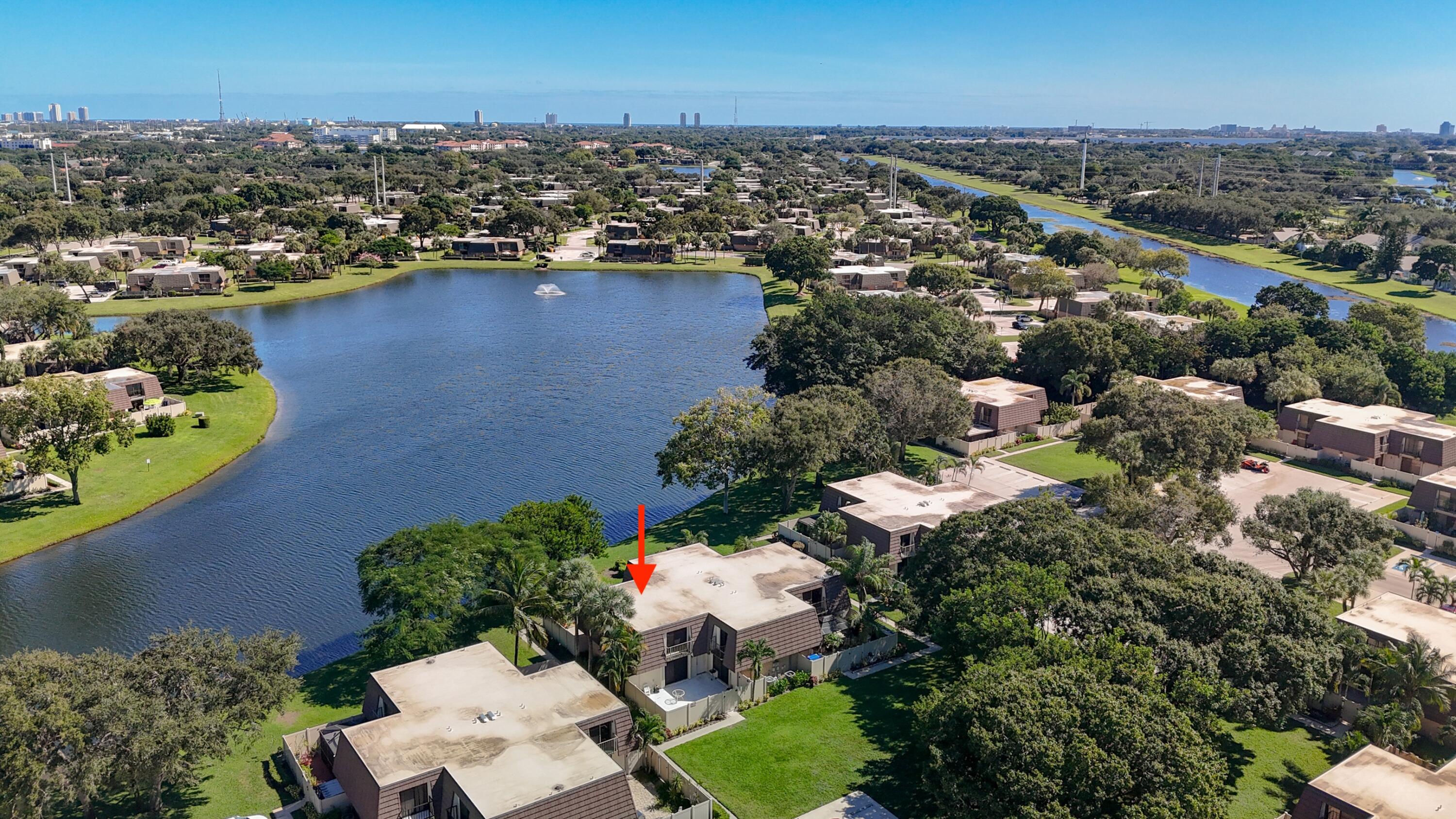 HERITAGE VILLAGE OF P B L - Residential